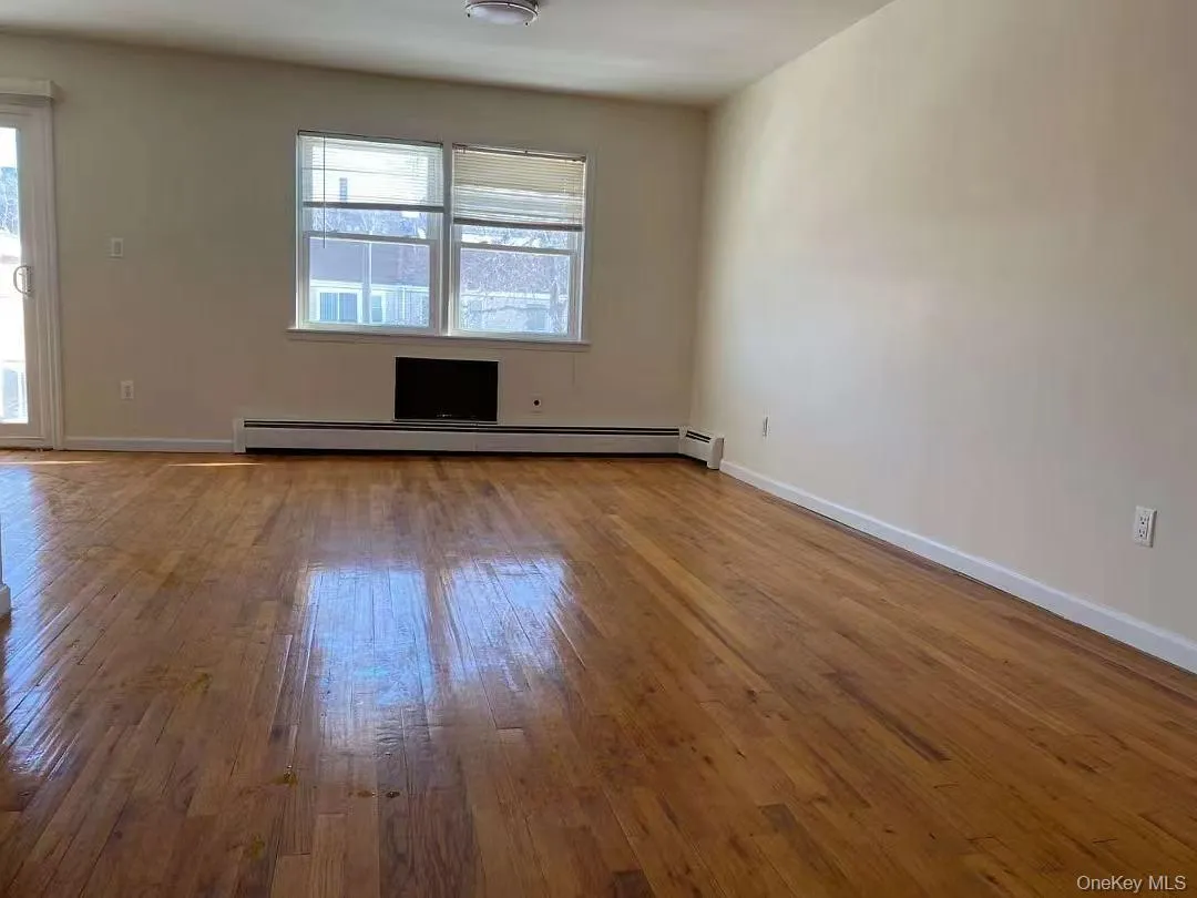 36-30 166TH Street, New York, NY, 3 Bedrooms Bedrooms, 6 Rooms Rooms,2 BathroomsBathrooms,Residential Lease,For Rent,166TH,0,959322 36-30 166TH Street, New York, NY, 3 Bedrooms Bedrooms, 6 Rooms Rooms,2 BathroomsBathrooms,Residential Lease,For Rent,166TH,0,959322