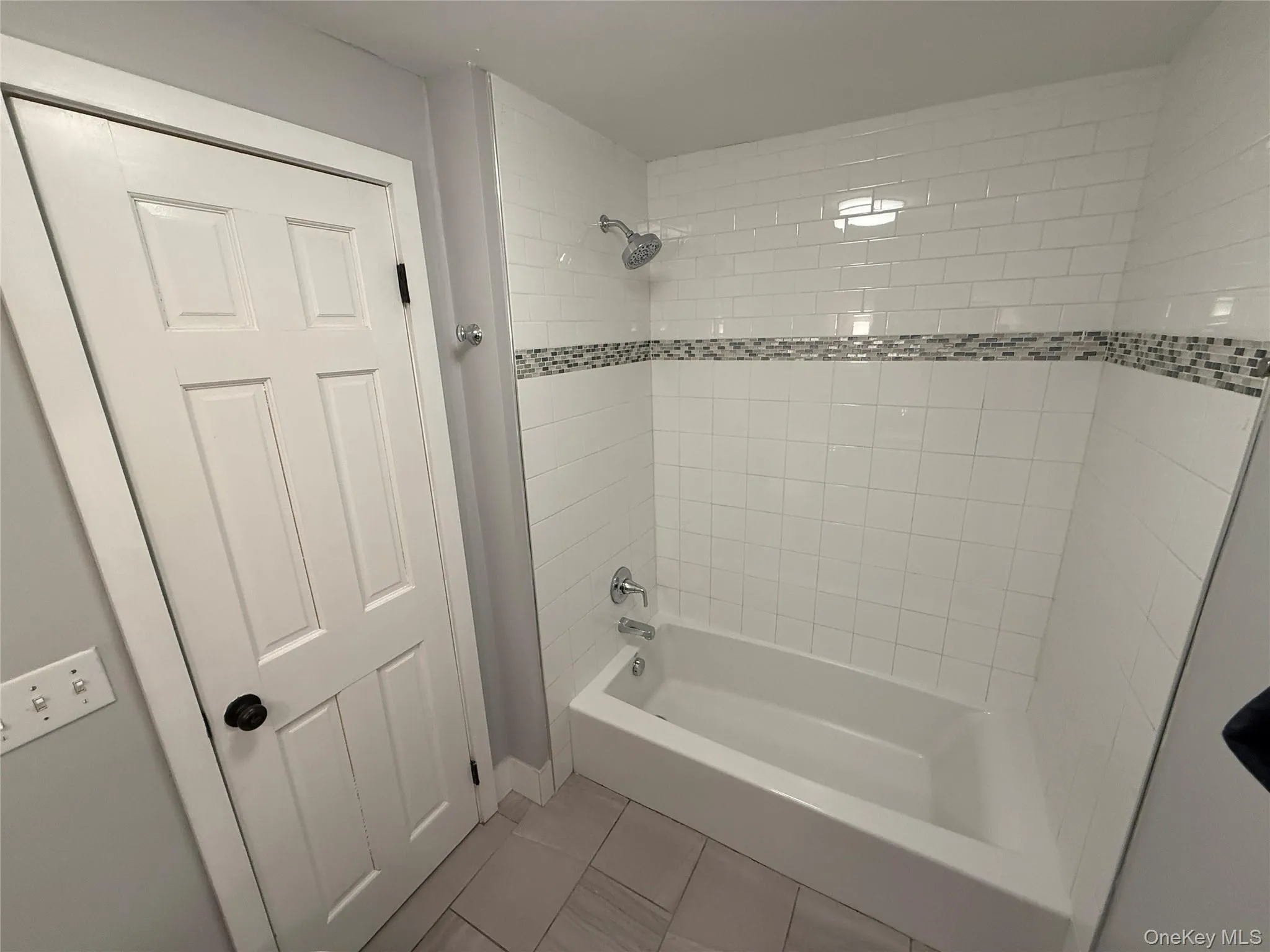120 Clinton Avenue, Orangetown, NY, 3 Bedrooms Bedrooms, 6 Rooms Rooms,1 BathroomBathrooms,Residential Lease,For Rent,Clinton,0,959339 120 Clinton Avenue, Orangetown, NY, 3 Bedrooms Bedrooms, 6 Rooms Rooms,1 BathroomBathrooms,Residential Lease,For Rent,Clinton,0,959339