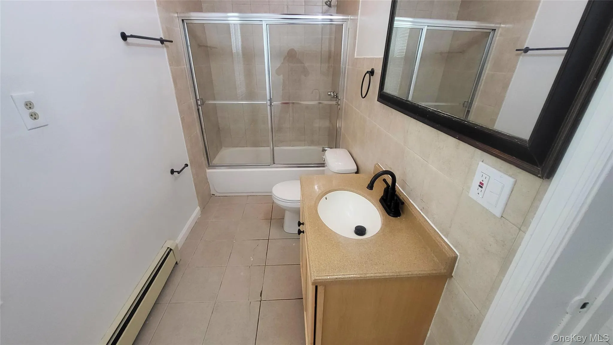 Ceramic Tiled Floor In Bathroom Ceramic Tiled Floor In Bathroom