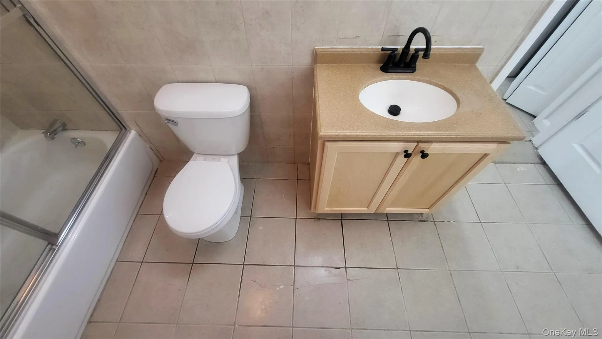 49 Carroll Street, Poughkeepsie, NY, 3 Bedrooms Bedrooms, 5 Rooms Rooms,1 BathroomBathrooms,Residential Lease,For Rent,Carroll,0,959365 49 Carroll Street, Poughkeepsie, NY, 3 Bedrooms Bedrooms, 5 Rooms Rooms,1 BathroomBathrooms,Residential Lease,For Rent,Carroll,0,959365