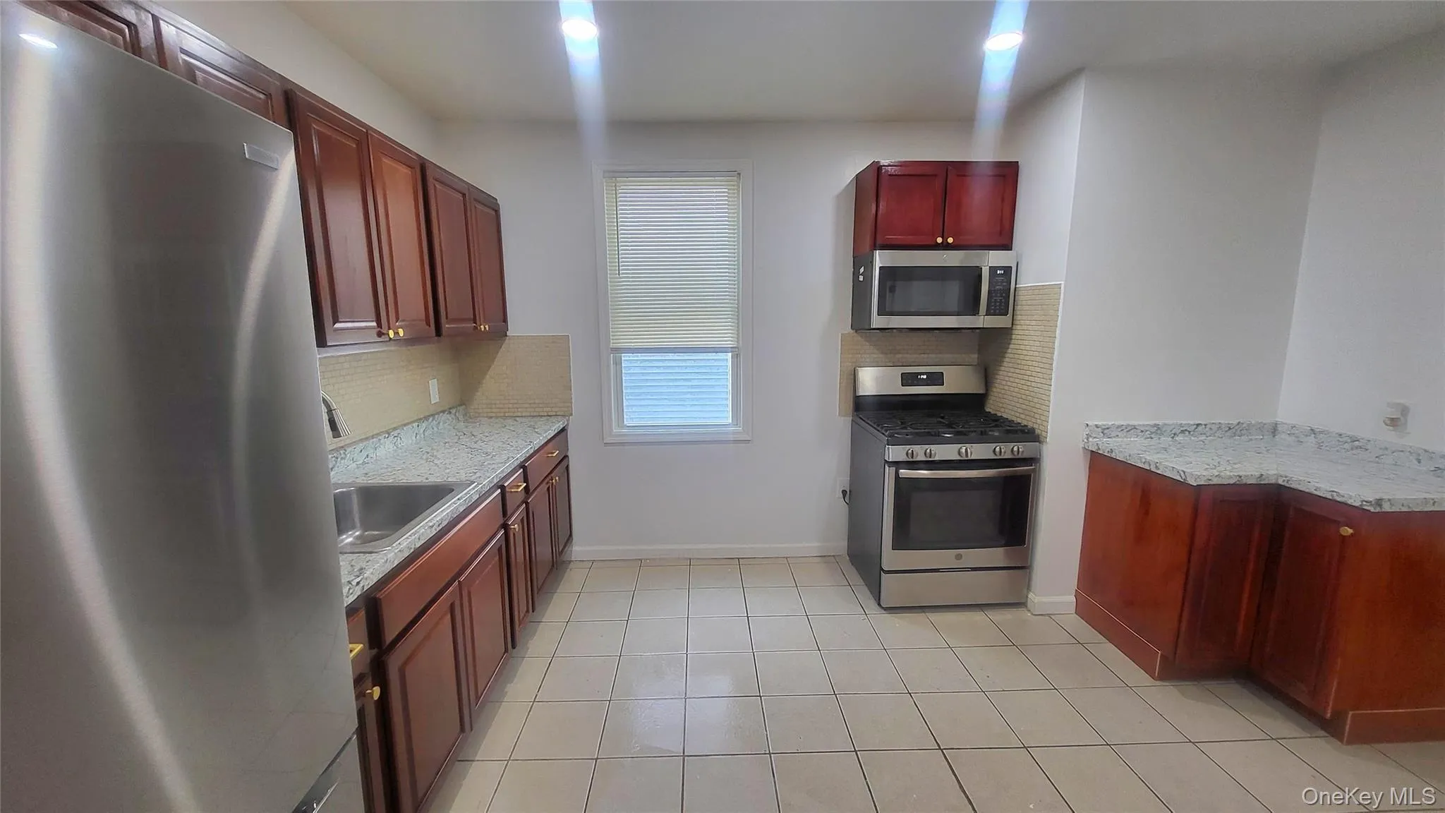 Kitchen With Stainless Steel Appliances Kitchen With Stainless Steel Appliances