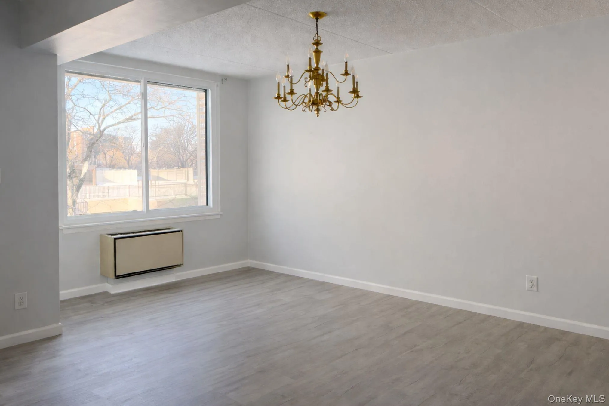 209-33 26th Avenue, New York, NY, 1 Bedroom Bedrooms, 4 Rooms Rooms,1 BathroomBathrooms,Residential Lease,For Rent,26th,0,959408 209-33 26th Avenue, New York, NY, 1 Bedroom Bedrooms, 4 Rooms Rooms,1 BathroomBathrooms,Residential Lease,For Rent,26th,0,959408