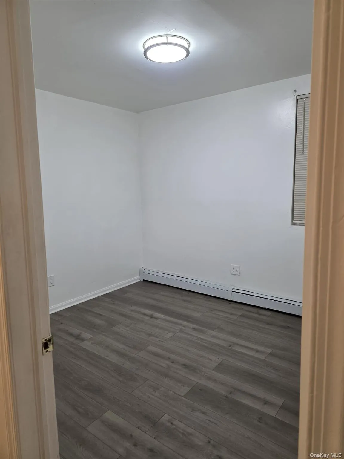 400 Crescent Street, New York, NY, 2 Bedrooms Bedrooms, 4 Rooms Rooms,1 BathroomBathrooms,Residential Lease,For Rent,Crescent,0,959420 400 Crescent Street, New York, NY, 2 Bedrooms Bedrooms, 4 Rooms Rooms,1 BathroomBathrooms,Residential Lease,For Rent,Crescent,0,959420
