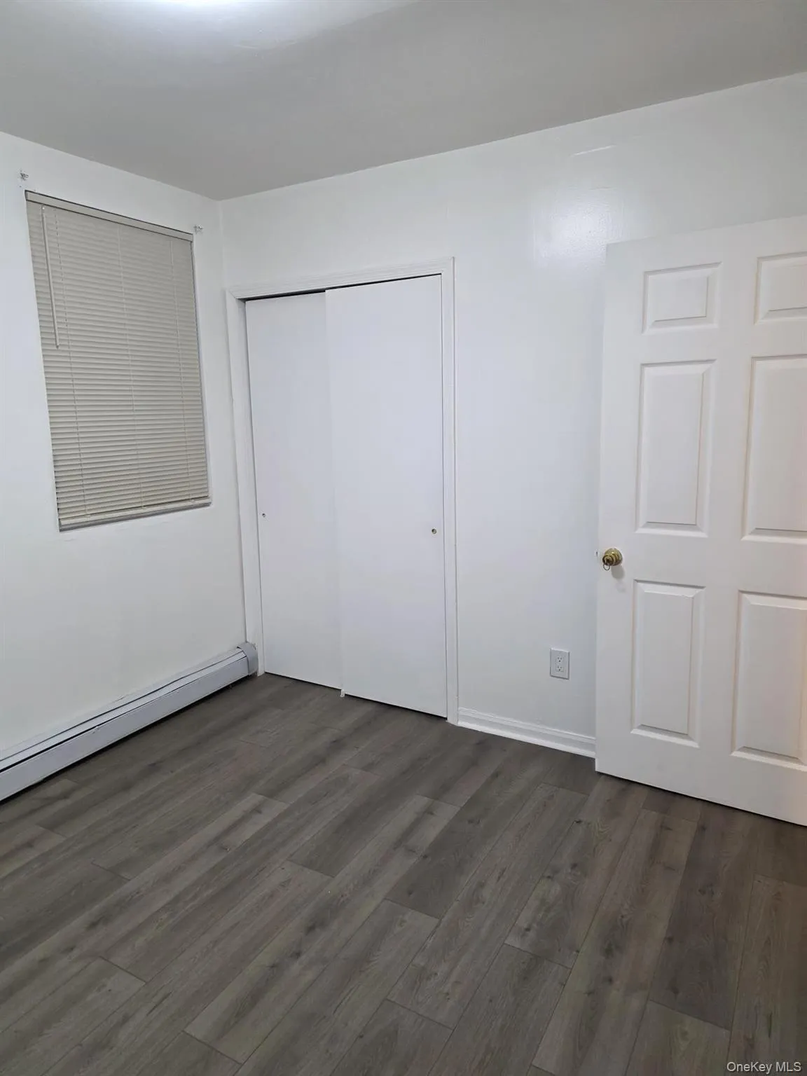 400 Crescent Street, New York, NY, 2 Bedrooms Bedrooms, 4 Rooms Rooms,1 BathroomBathrooms,Residential Lease,For Rent,Crescent,0,959420 400 Crescent Street, New York, NY, 2 Bedrooms Bedrooms, 4 Rooms Rooms,1 BathroomBathrooms,Residential Lease,For Rent,Crescent,0,959420