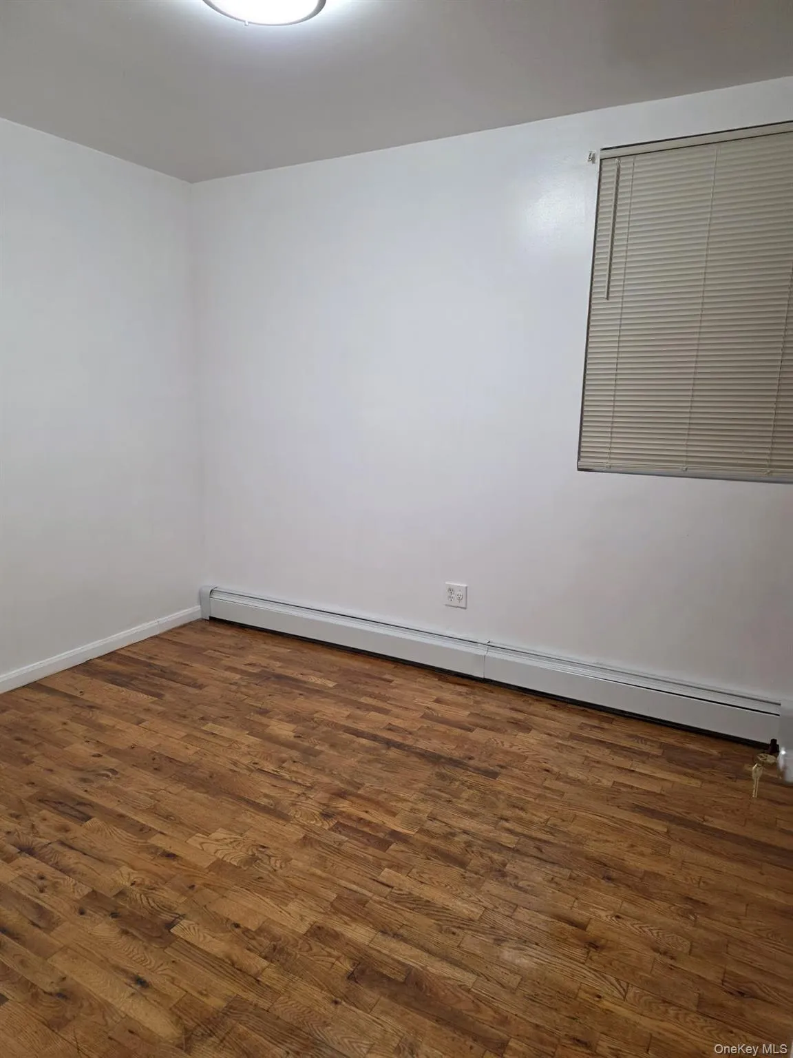 400 Crescent Street, New York, NY, 2 Bedrooms Bedrooms, 4 Rooms Rooms,1 BathroomBathrooms,Residential Lease,For Rent,Crescent,0,959420 400 Crescent Street, New York, NY, 2 Bedrooms Bedrooms, 4 Rooms Rooms,1 BathroomBathrooms,Residential Lease,For Rent,Crescent,0,959420