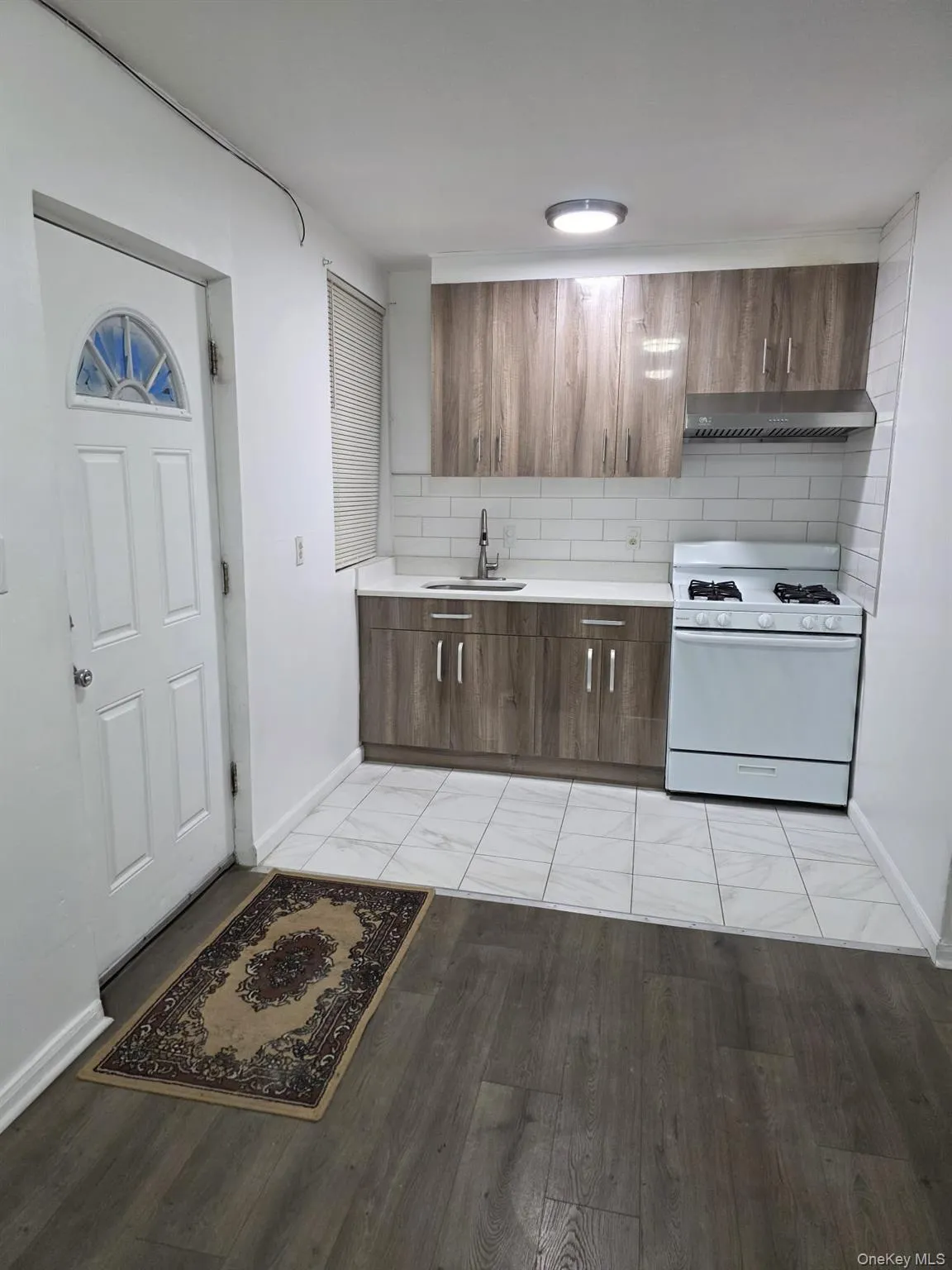 400 Crescent Street, New York, NY, 2 Bedrooms Bedrooms, 4 Rooms Rooms,1 BathroomBathrooms,Residential Lease,For Rent,Crescent,0,959420 400 Crescent Street, New York, NY, 2 Bedrooms Bedrooms, 4 Rooms Rooms,1 BathroomBathrooms,Residential Lease,For Rent,Crescent,0,959420