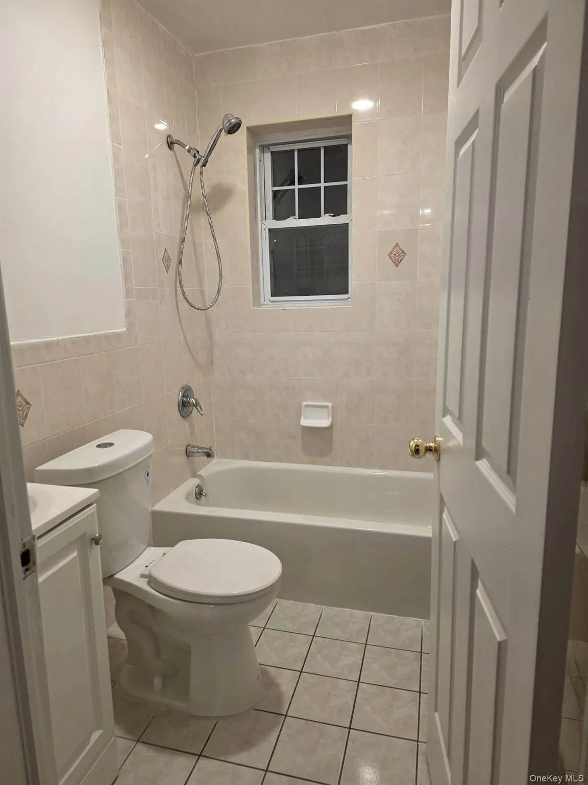 400 Crescent Street, New York, NY, 2 Bedrooms Bedrooms, 4 Rooms Rooms,1 BathroomBathrooms,Residential Lease,For Rent,Crescent,0,959420 400 Crescent Street, New York, NY, 2 Bedrooms Bedrooms, 4 Rooms Rooms,1 BathroomBathrooms,Residential Lease,For Rent,Crescent,0,959420