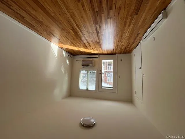 141 Manorhaven Boulevard, North Hempstead, NY, 2 Bedrooms Bedrooms, 5 Rooms Rooms,1 BathroomBathrooms,Residential Lease,For Rent,Manorhaven,0,959425 141 Manorhaven Boulevard, North Hempstead, NY, 2 Bedrooms Bedrooms, 5 Rooms Rooms,1 BathroomBathrooms,Residential Lease,For Rent,Manorhaven,0,959425