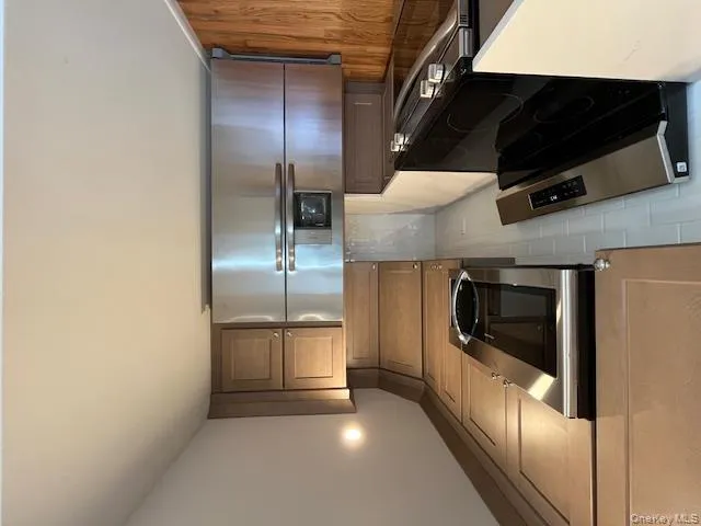 141 Manorhaven Boulevard, North Hempstead, NY, 2 Bedrooms Bedrooms, 5 Rooms Rooms,1 BathroomBathrooms,Residential Lease,For Rent,Manorhaven,0,959425 141 Manorhaven Boulevard, North Hempstead, NY, 2 Bedrooms Bedrooms, 5 Rooms Rooms,1 BathroomBathrooms,Residential Lease,For Rent,Manorhaven,0,959425