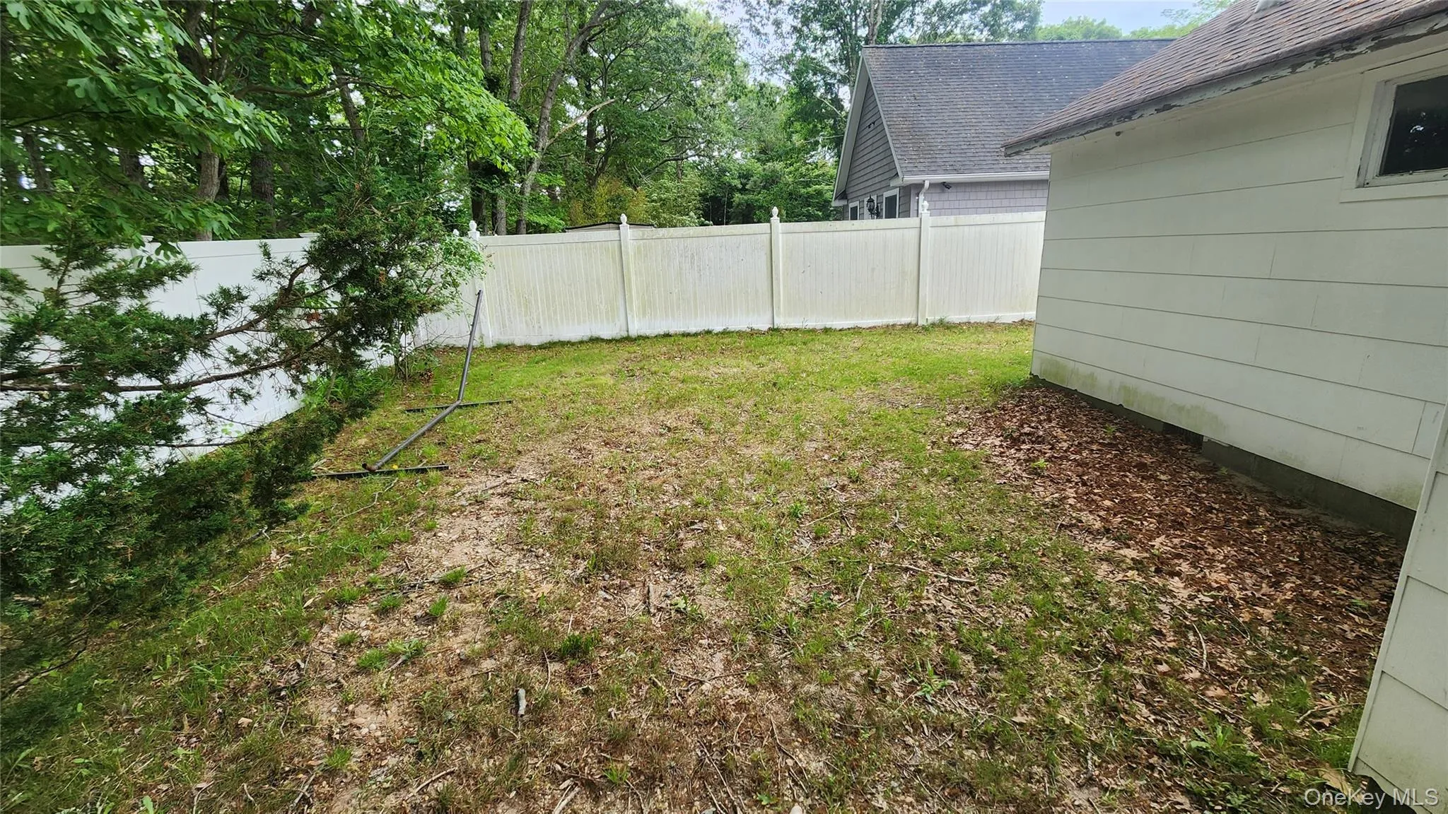 200 Oak Avenue, Southampton, NY, 2 Bedrooms Bedrooms, 7 Rooms Rooms,2 BathroomsBathrooms,Residential,For Rent,Oak,0,959442 200 Oak Avenue, Southampton, NY, 2 Bedrooms Bedrooms, 7 Rooms Rooms,2 BathroomsBathrooms,Residential,For Rent,Oak,0,959442