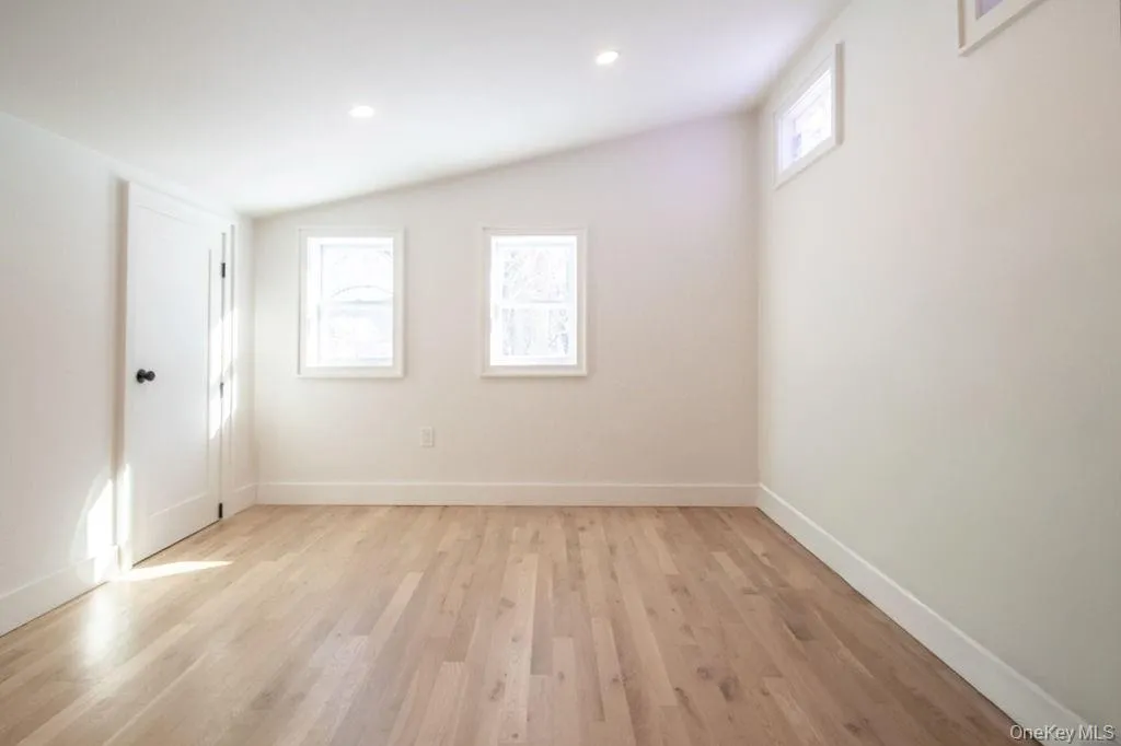 18 State Route 55, Wawarsing, NY, 4 Bedrooms Bedrooms, 6 Rooms Rooms,2 BathroomsBathrooms,Residential,For Rent,State Route 55,0,959445 18 State Route 55, Wawarsing, NY, 4 Bedrooms Bedrooms, 6 Rooms Rooms,2 BathroomsBathrooms,Residential,For Rent,State Route 55,0,959445