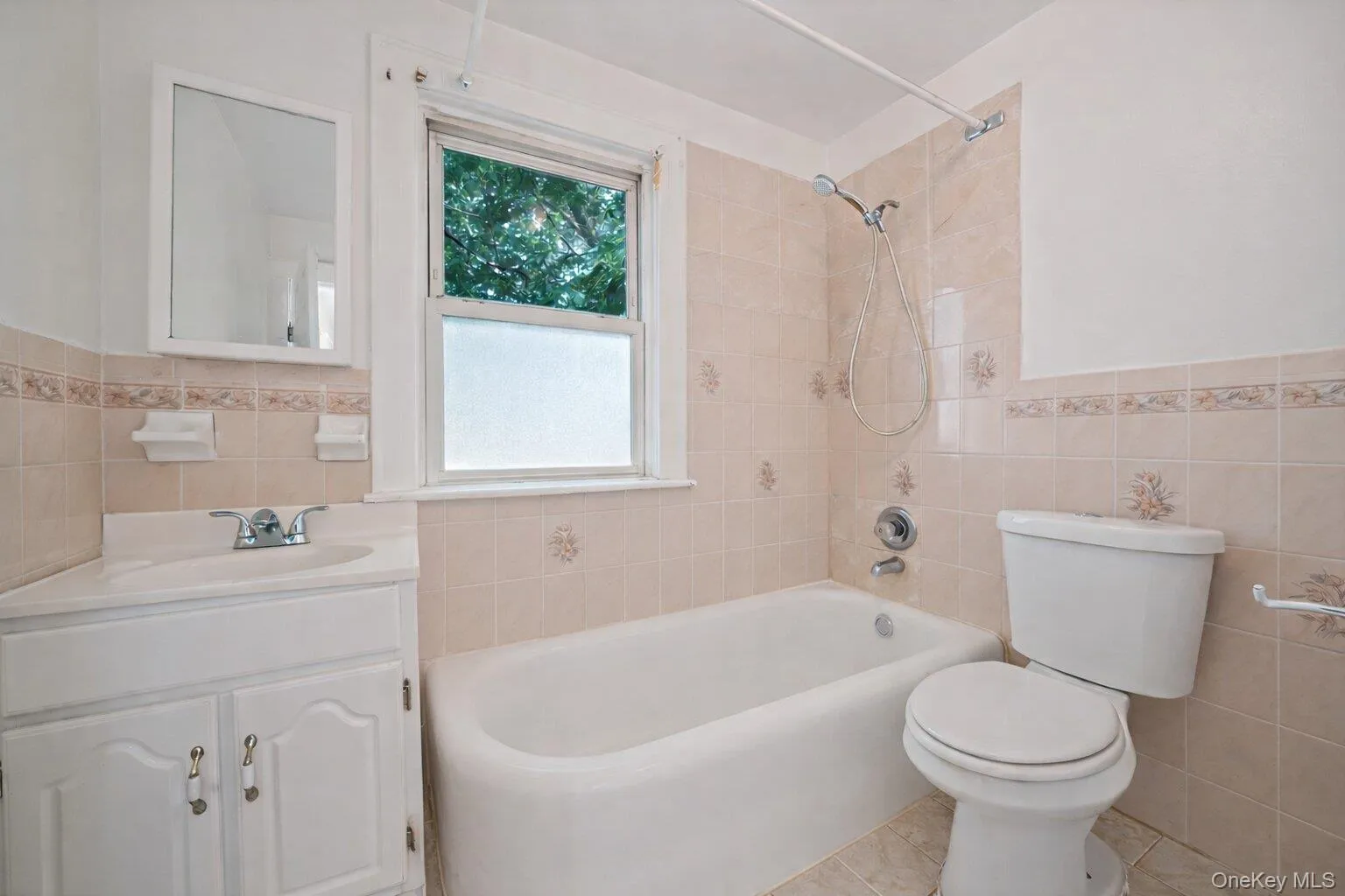 13841 230th Place, New York, NY, 1 Bedroom Bedrooms, 3 Rooms Rooms,1 BathroomBathrooms,Residential Lease,For Rent,230th,0,959447 13841 230th Place, New York, NY, 1 Bedroom Bedrooms, 3 Rooms Rooms,1 BathroomBathrooms,Residential Lease,For Rent,230th,0,959447
