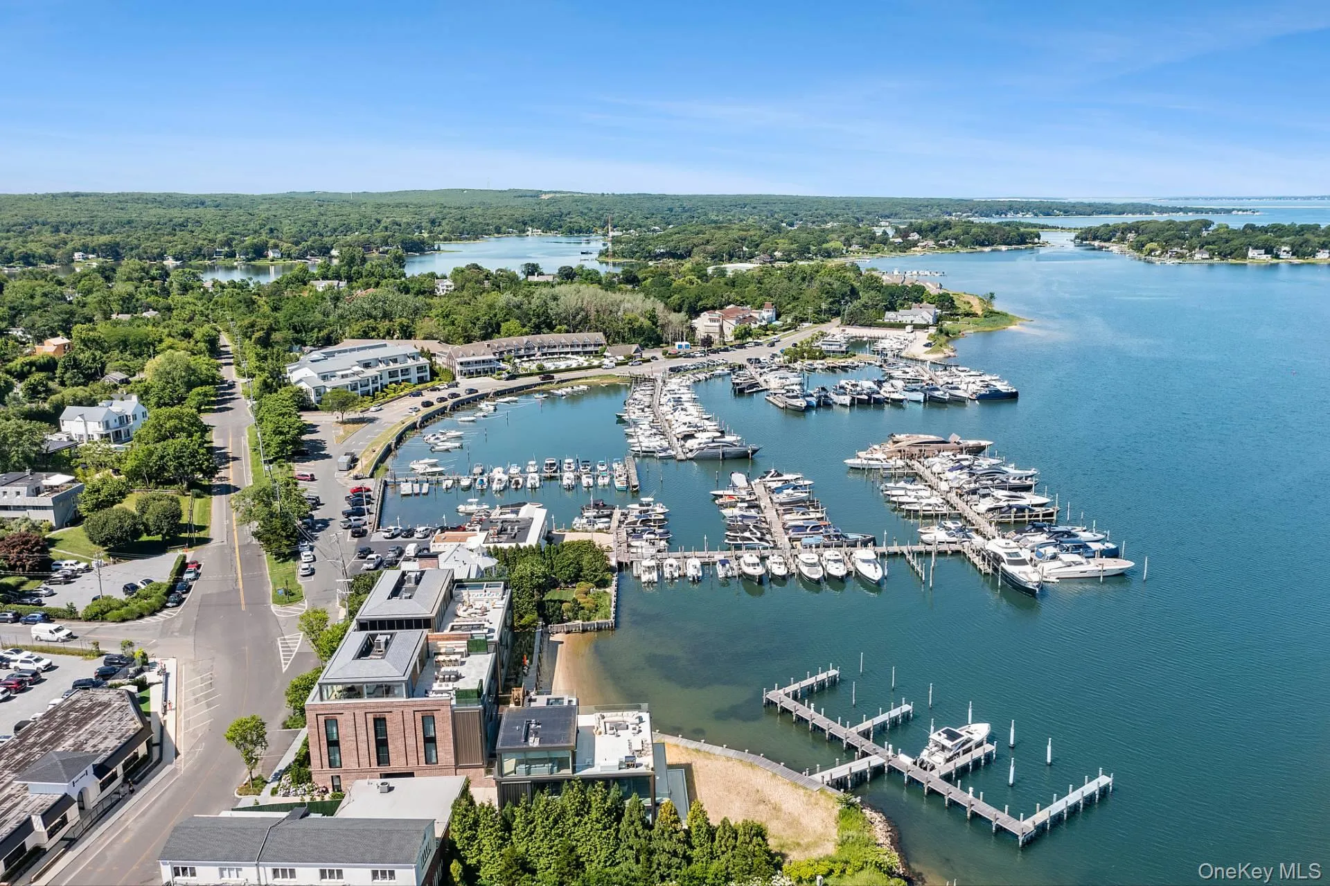 2 "B" Water Street, Southampton, NY, 8 Bedrooms Bedrooms, 20 Rooms Rooms,9 BathroomsBathrooms,Residential,For Rent,Water,0,959467 2 "B" Water Street, Southampton, NY, 8 Bedrooms Bedrooms, 20 Rooms Rooms,9 BathroomsBathrooms,Residential,For Rent,Water,0,959467