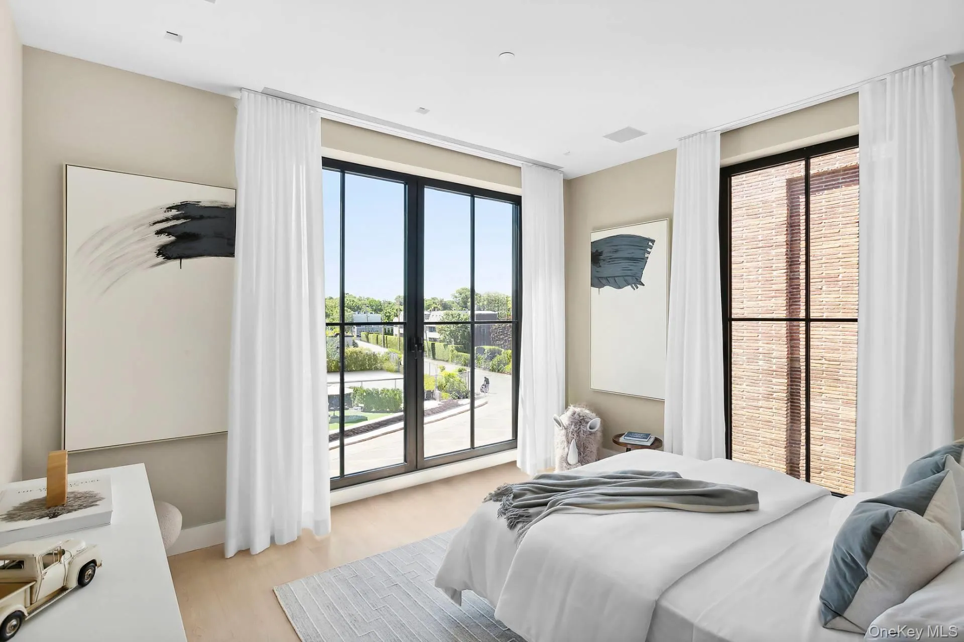 2 "B" Water Street, Southampton, NY, 8 Bedrooms Bedrooms, 20 Rooms Rooms,9 BathroomsBathrooms,Residential,For Rent,Water,0,959467 2 "B" Water Street, Southampton, NY, 8 Bedrooms Bedrooms, 20 Rooms Rooms,9 BathroomsBathrooms,Residential,For Rent,Water,0,959467