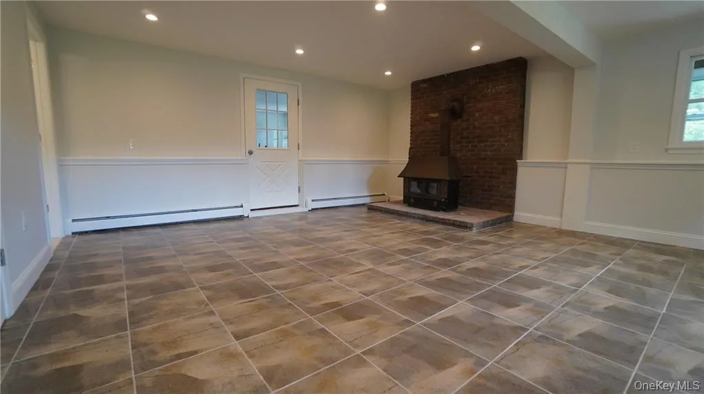 118 Booth Road, Chester Town, NY, 4 Bedrooms Bedrooms, 9 Rooms Rooms,3 BathroomsBathrooms,Residential Lease,For Rent,Booth,0,959474 118 Booth Road, Chester Town, NY, 4 Bedrooms Bedrooms, 9 Rooms Rooms,3 BathroomsBathrooms,Residential Lease,For Rent,Booth,0,959474