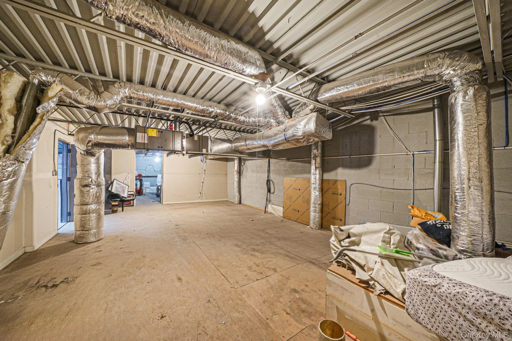 Mezzanine Mezzanine