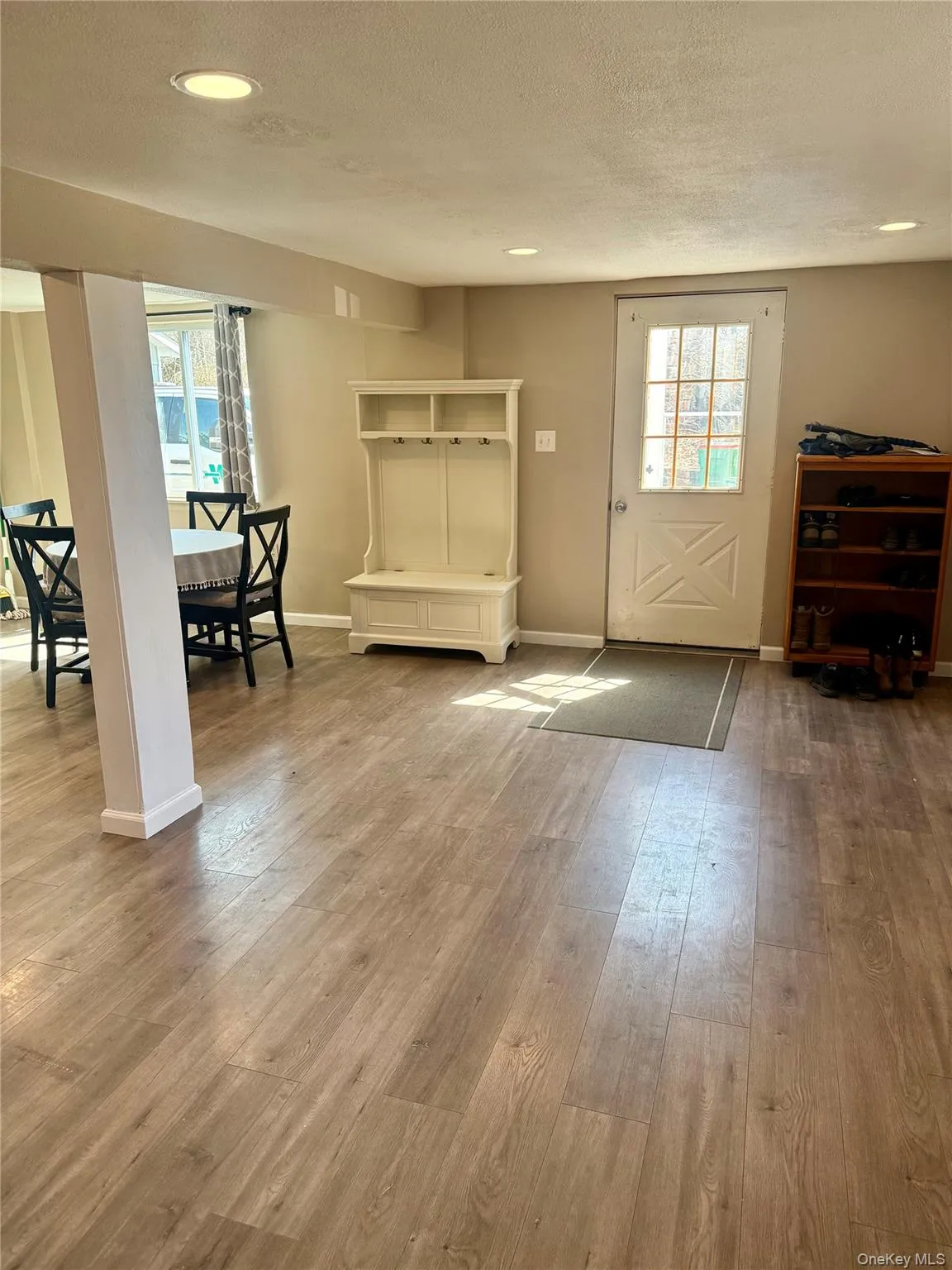 14 Alary Road, Beekman, NY, 1 Bedroom Bedrooms, 5 Rooms Rooms,1 BathroomBathrooms,Residential Lease,For Rent,Alary,0,959484 14 Alary Road, Beekman, NY, 1 Bedroom Bedrooms, 5 Rooms Rooms,1 BathroomBathrooms,Residential Lease,For Rent,Alary,0,959484