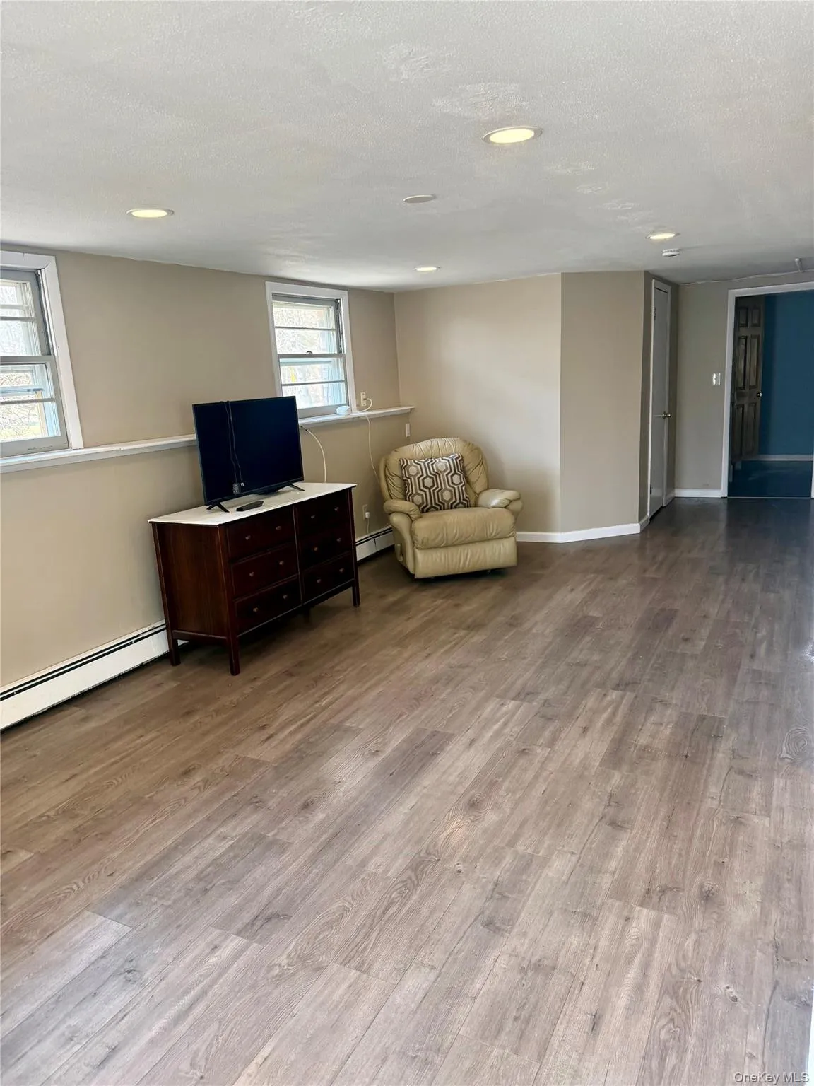 14 Alary Road, Beekman, NY, 1 Bedroom Bedrooms, 5 Rooms Rooms,1 BathroomBathrooms,Residential Lease,For Rent,Alary,0,959484 14 Alary Road, Beekman, NY, 1 Bedroom Bedrooms, 5 Rooms Rooms,1 BathroomBathrooms,Residential Lease,For Rent,Alary,0,959484