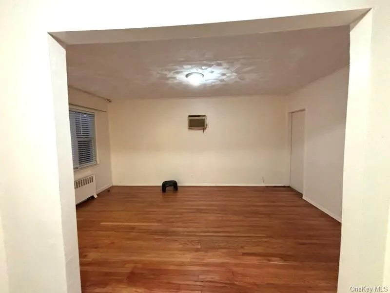 238-23 148th Drive, New York, NY, 3 Bedrooms Bedrooms, 5 Rooms Rooms,1 BathroomBathrooms,Residential Lease,For Rent,148th,0,959494 238-23 148th Drive, New York, NY, 3 Bedrooms Bedrooms, 5 Rooms Rooms,1 BathroomBathrooms,Residential Lease,For Rent,148th,0,959494