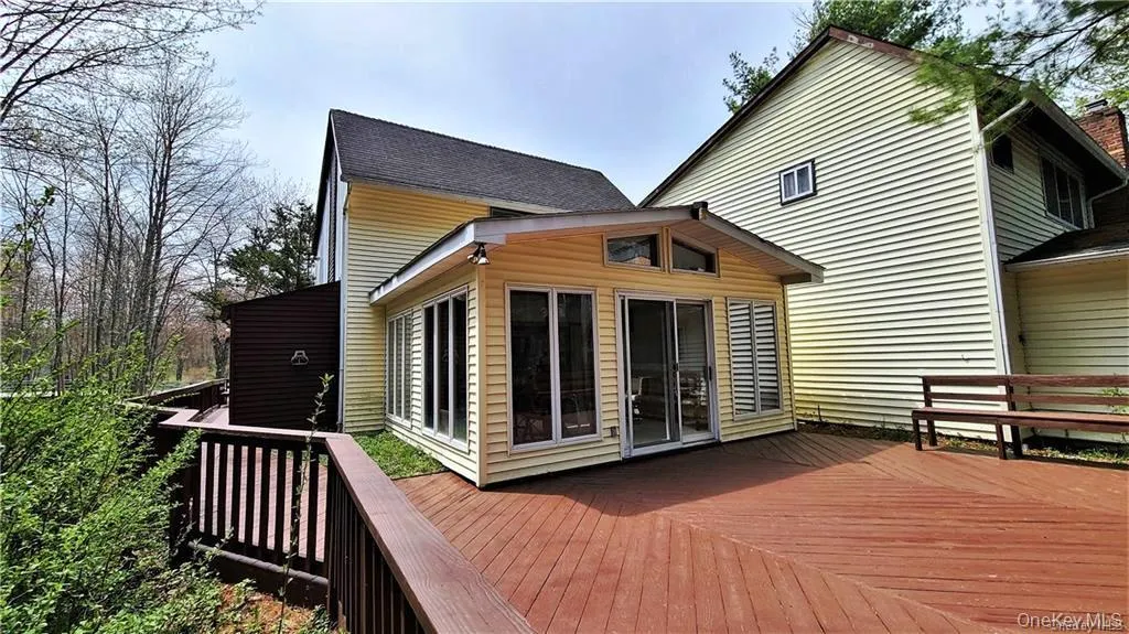 52 Medallion Road, Thompson, NY, 3 Bedrooms Bedrooms, 6 Rooms Rooms,1 BathroomBathrooms,Residential Lease,For Rent,Medallion,0,959497 52 Medallion Road, Thompson, NY, 3 Bedrooms Bedrooms, 6 Rooms Rooms,1 BathroomBathrooms,Residential Lease,For Rent,Medallion,0,959497