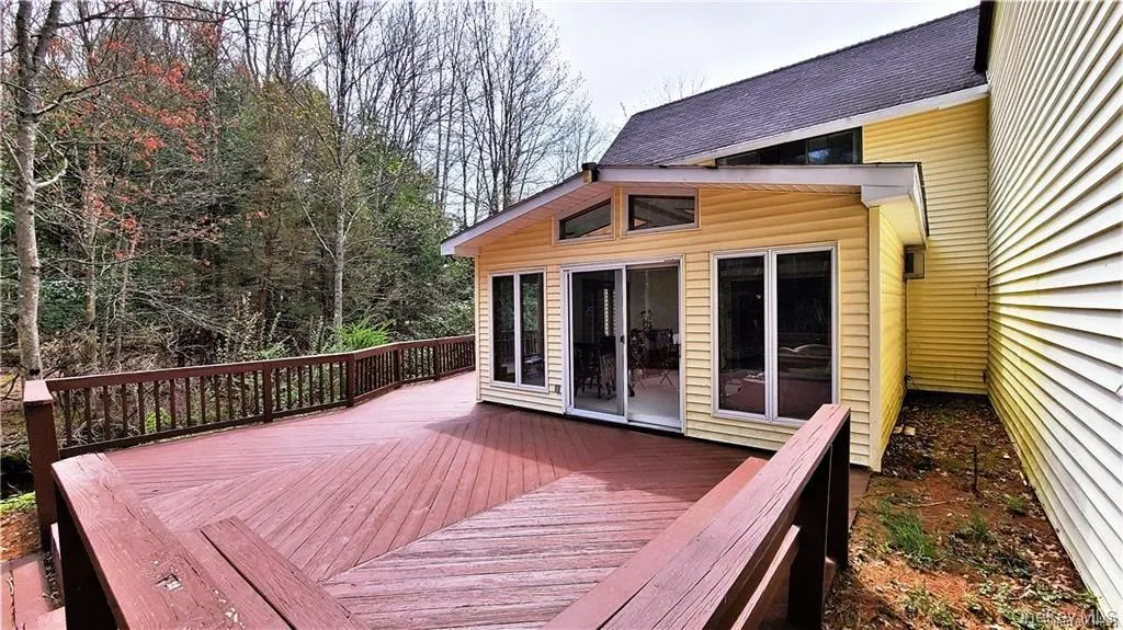 52 Medallion Road, Thompson, NY, 3 Bedrooms Bedrooms, 6 Rooms Rooms,1 BathroomBathrooms,Residential Lease,For Rent,Medallion,0,959497 52 Medallion Road, Thompson, NY, 3 Bedrooms Bedrooms, 6 Rooms Rooms,1 BathroomBathrooms,Residential Lease,For Rent,Medallion,0,959497