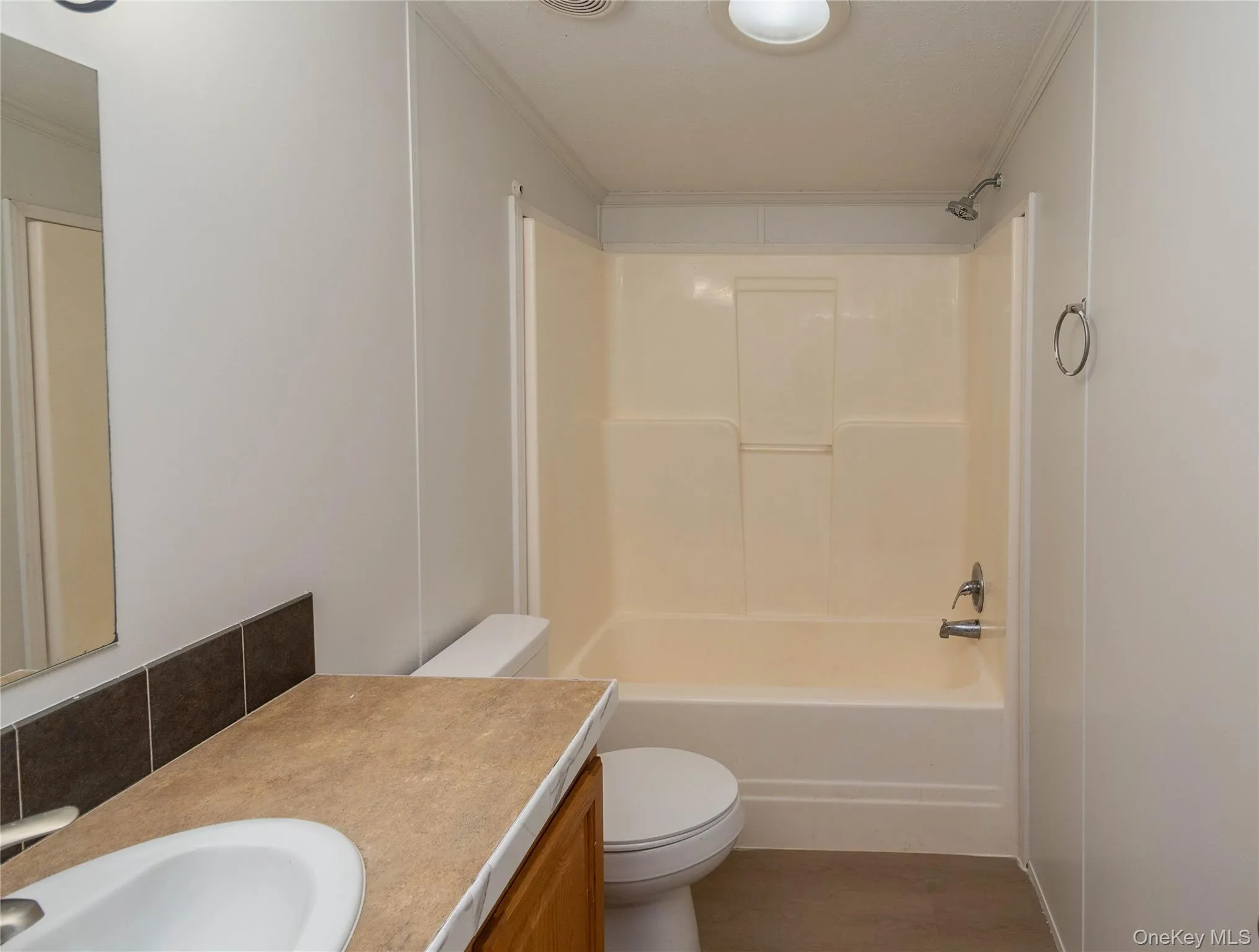 79 Stern Scenic Drive, Middletown, NY, 3 Bedrooms Bedrooms, 8 Rooms Rooms,2 BathroomsBathrooms,Residential,For Rent,Stern Scenic,0,959521 79 Stern Scenic Drive, Middletown, NY, 3 Bedrooms Bedrooms, 8 Rooms Rooms,2 BathroomsBathrooms,Residential,For Rent,Stern Scenic,0,959521