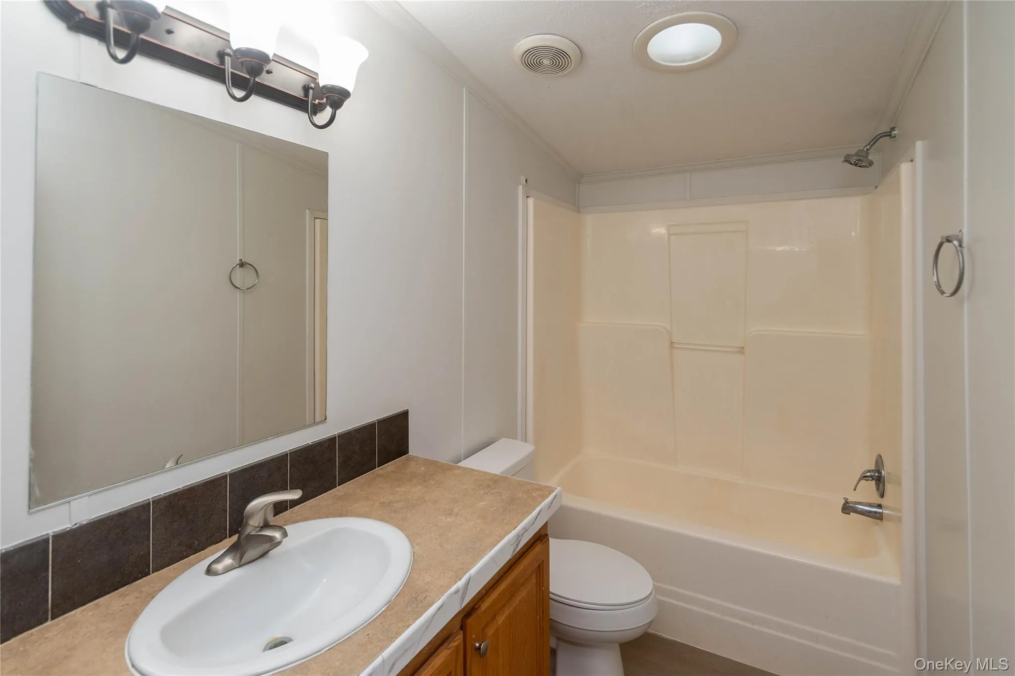 79 Stern Scenic Drive, Middletown, NY, 3 Bedrooms Bedrooms, 8 Rooms Rooms,2 BathroomsBathrooms,Residential,For Rent,Stern Scenic,0,959521 79 Stern Scenic Drive, Middletown, NY, 3 Bedrooms Bedrooms, 8 Rooms Rooms,2 BathroomsBathrooms,Residential,For Rent,Stern Scenic,0,959521