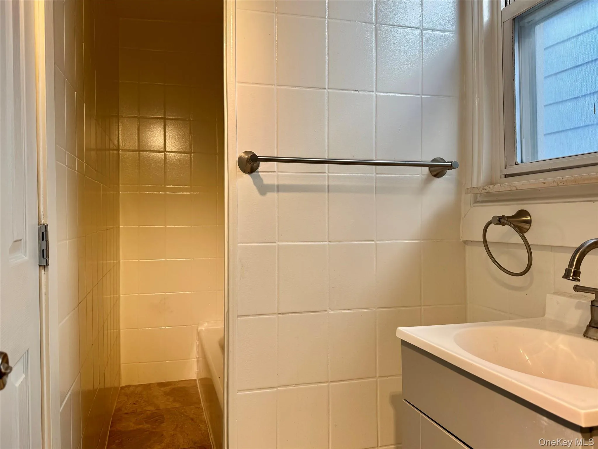 134 7th Avenue, Mount Vernon, NY, 2 Bedrooms Bedrooms, 5 Rooms Rooms,1 BathroomBathrooms,Residential Lease,For Rent,7th,0,959523 134 7th Avenue, Mount Vernon, NY, 2 Bedrooms Bedrooms, 5 Rooms Rooms,1 BathroomBathrooms,Residential Lease,For Rent,7th,0,959523