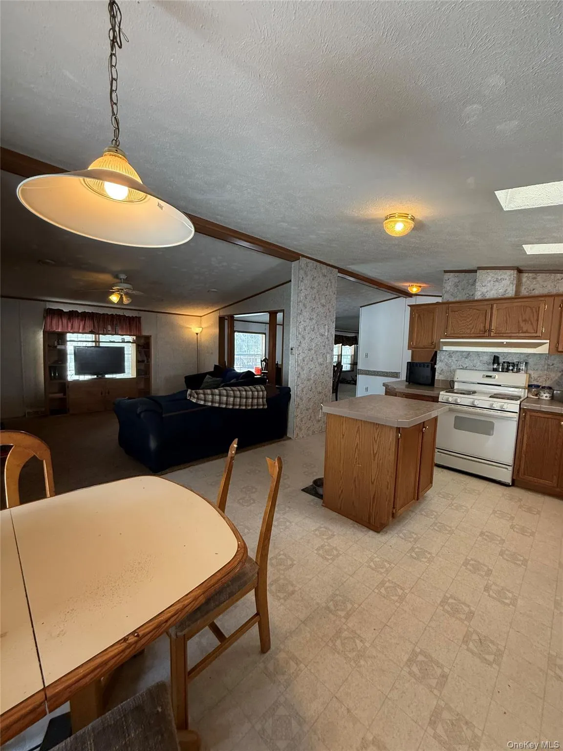 263 Mongaup Road, Fallsburg, NY, 3 Bedrooms Bedrooms, 7 Rooms Rooms,2 BathroomsBathrooms,Residential,For Rent,Mongaup,0,KEY959554 263 Mongaup Road, Fallsburg, NY, 3 Bedrooms Bedrooms, 7 Rooms Rooms,2 BathroomsBathrooms,Residential,For Rent,Mongaup,0,KEY959554