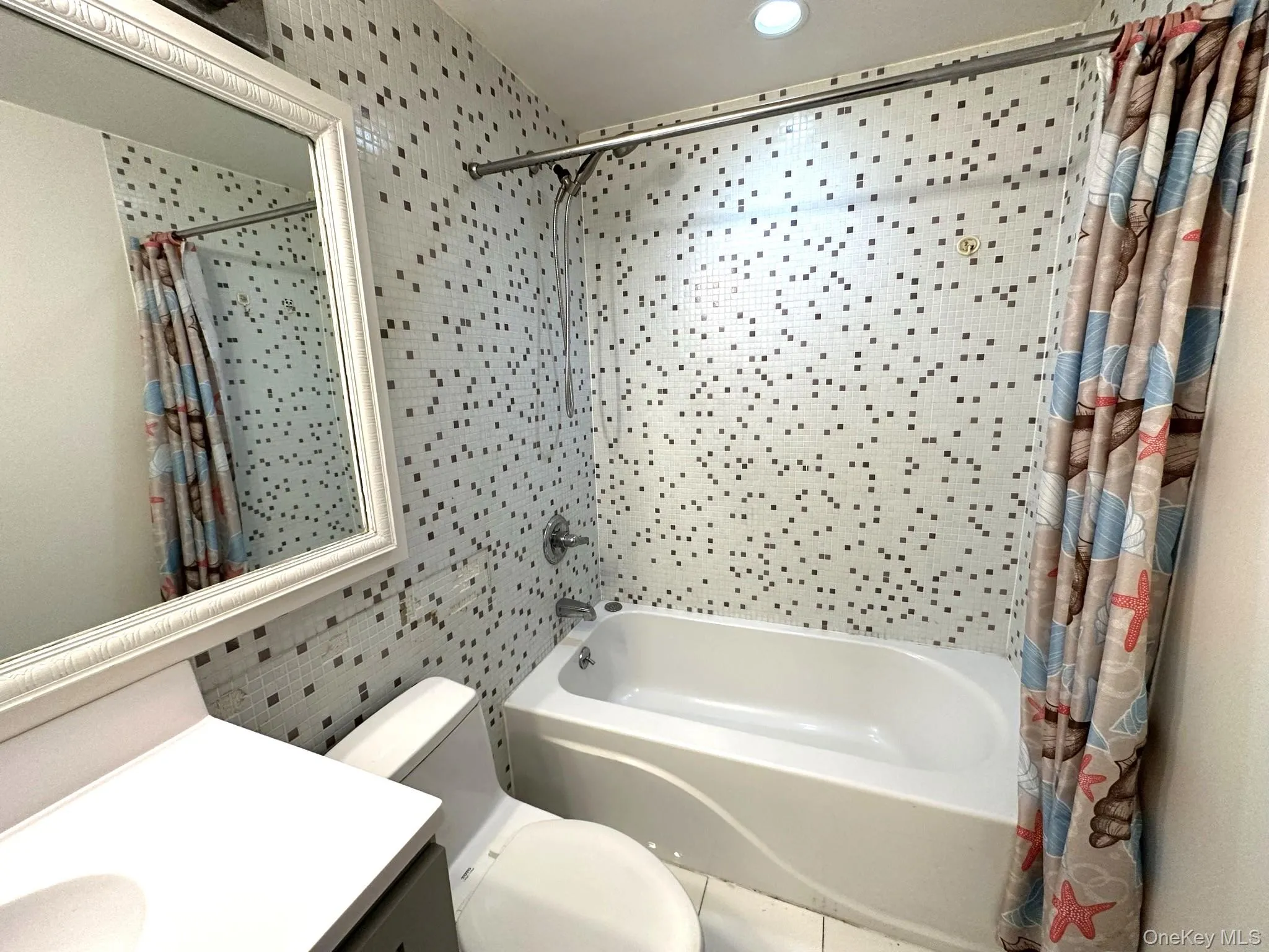 132-03 Sanford Avenue, New York, NY, 2 Bedrooms Bedrooms, 3 Rooms Rooms,2 BathroomsBathrooms,Residential Lease,For Rent,Sanford,0,959555 132-03 Sanford Avenue, New York, NY, 2 Bedrooms Bedrooms, 3 Rooms Rooms,2 BathroomsBathrooms,Residential Lease,For Rent,Sanford,0,959555
