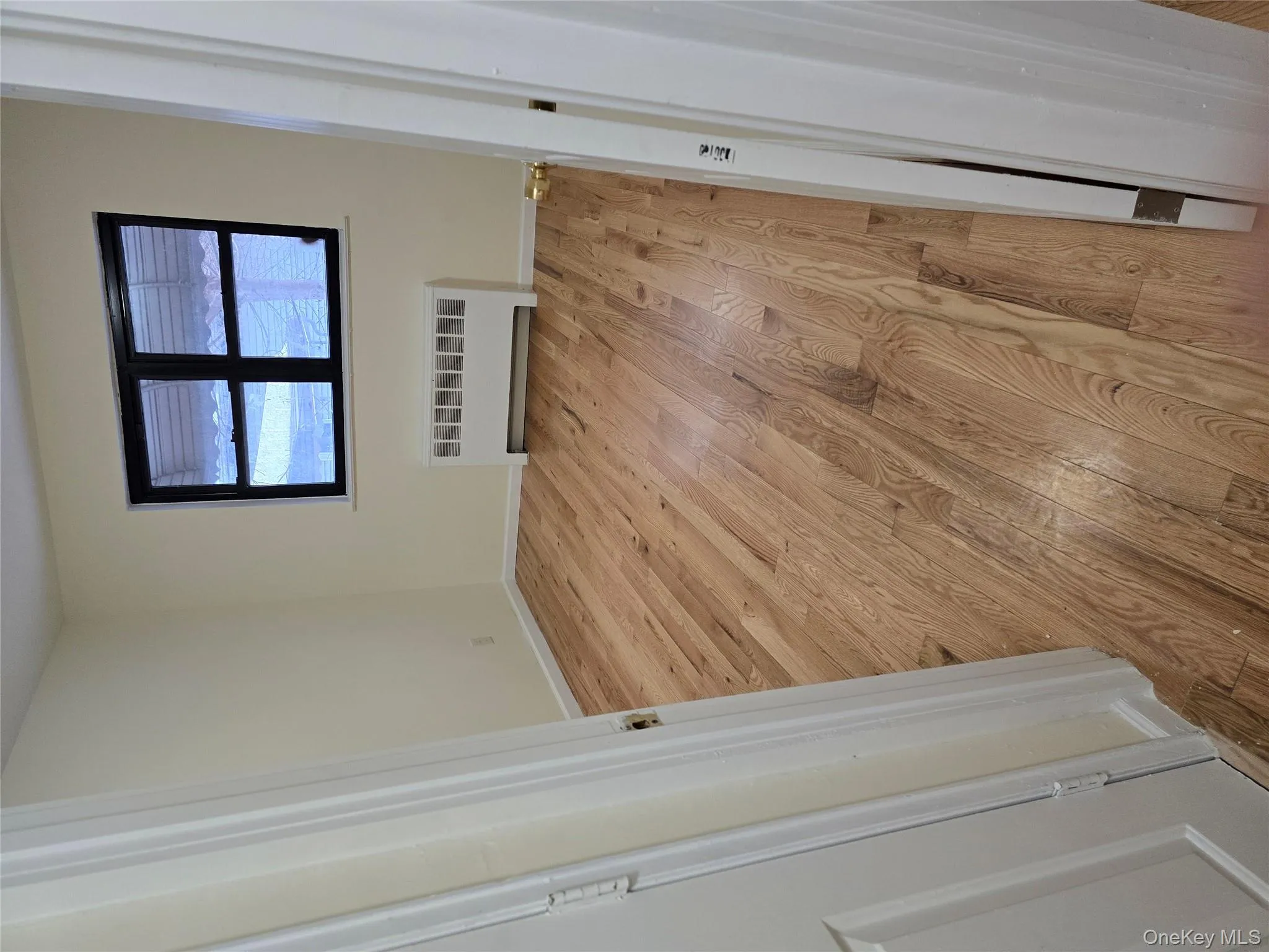 1792 Lacombe Avenue, New York, NY, 3 Bedrooms Bedrooms, 5 Rooms Rooms,1 BathroomBathrooms,Residential Lease,For Rent,Lacombe,0,959556 1792 Lacombe Avenue, New York, NY, 3 Bedrooms Bedrooms, 5 Rooms Rooms,1 BathroomBathrooms,Residential Lease,For Rent,Lacombe,0,959556