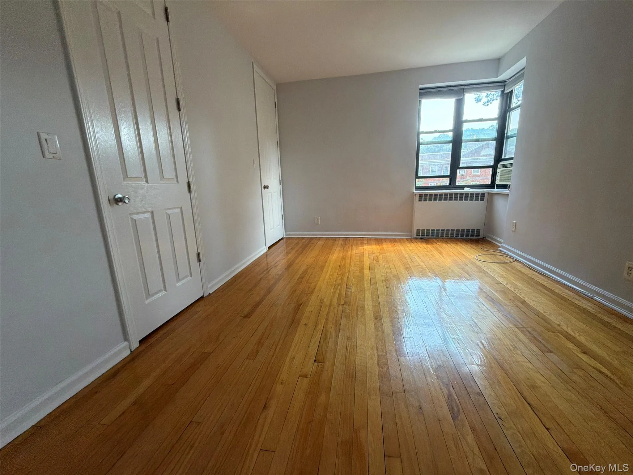 15 Clent Road, North Hempstead, NY, 1 Bedroom Bedrooms, 4 Rooms Rooms,1 BathroomBathrooms,Residential Lease,For Rent,Clent,0,959561 15 Clent Road, North Hempstead, NY, 1 Bedroom Bedrooms, 4 Rooms Rooms,1 BathroomBathrooms,Residential Lease,For Rent,Clent,0,959561