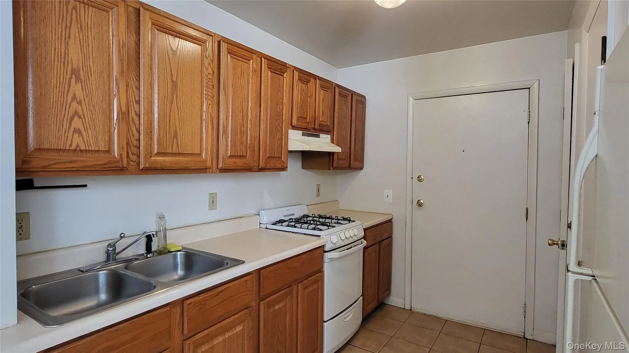 139 Rombout Avenue, Beacon, NY, 1 Bedroom Bedrooms, 2 Rooms Rooms,1 BathroomBathrooms,Residential Lease,For Rent,Rombout,0,959587 139 Rombout Avenue, Beacon, NY, 1 Bedroom Bedrooms, 2 Rooms Rooms,1 BathroomBathrooms,Residential Lease,For Rent,Rombout,0,959587