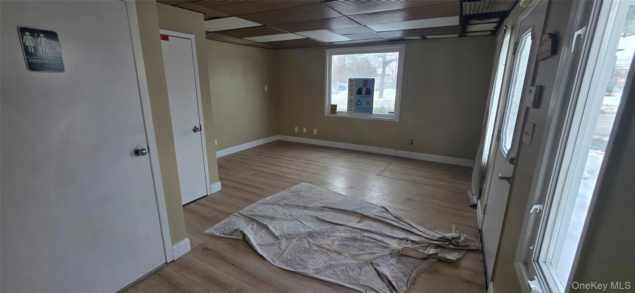 72 5th Avenue, Islip, NY, ,Commercial Lease,For Rent,5th,0,959594 72 5th Avenue, Islip, NY, ,Commercial Lease,For Rent,5th,0,959594