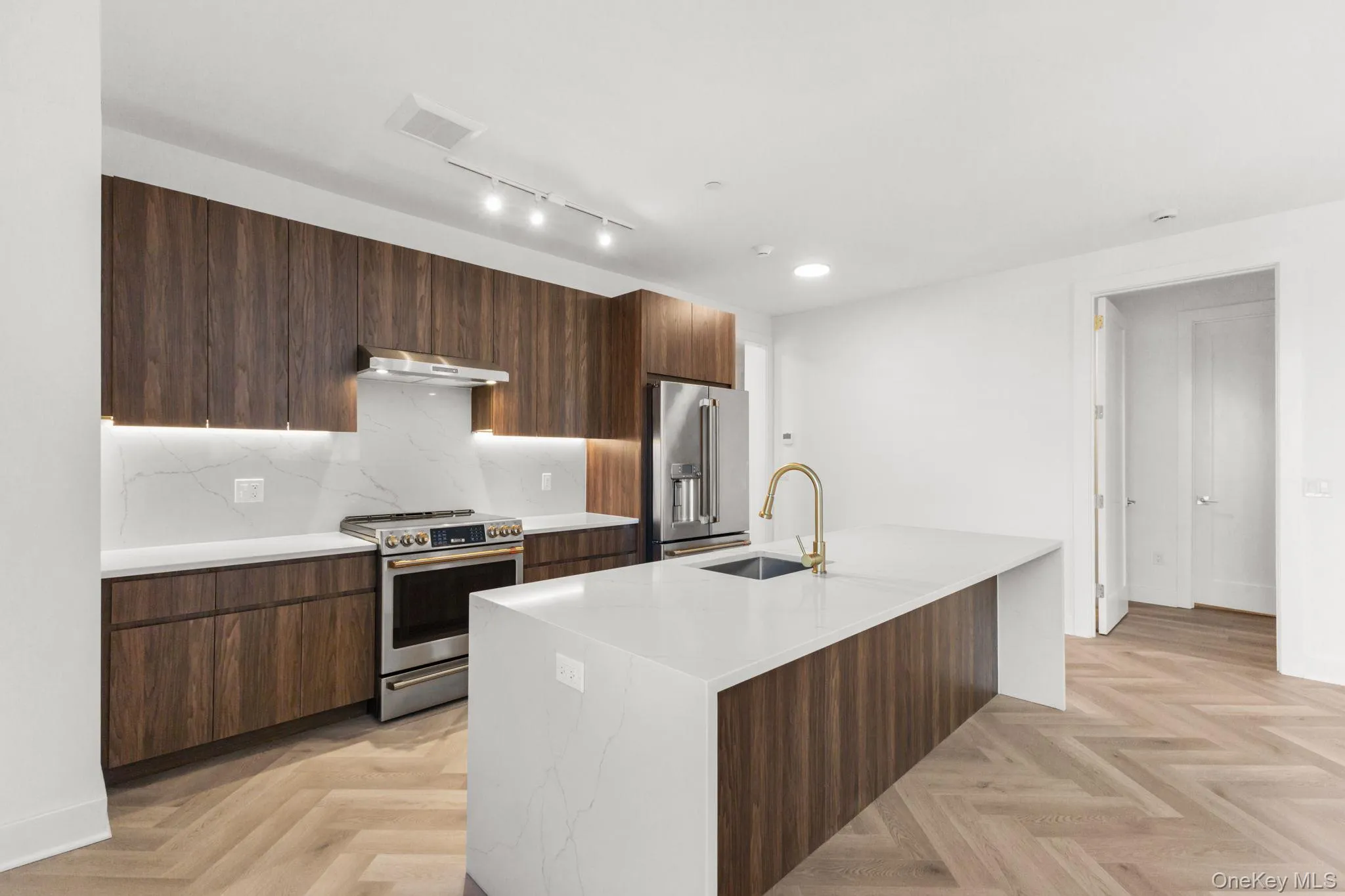 100 Putnam Avenue, Greenwich, CT, 2 Bedrooms Bedrooms, 6 Rooms Rooms,2 BathroomsBathrooms,Residential Lease,For Rent,Putnam,0,959597 100 Putnam Avenue, Greenwich, CT, 2 Bedrooms Bedrooms, 6 Rooms Rooms,2 BathroomsBathrooms,Residential Lease,For Rent,Putnam,0,959597