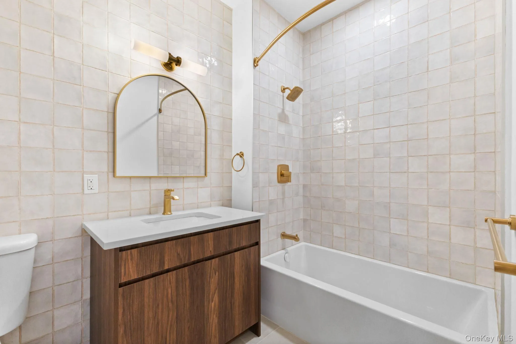 100 Putnam Avenue, Greenwich, CT, 2 Bedrooms Bedrooms, 6 Rooms Rooms,2 BathroomsBathrooms,Residential Lease,For Rent,Putnam,0,959597 100 Putnam Avenue, Greenwich, CT, 2 Bedrooms Bedrooms, 6 Rooms Rooms,2 BathroomsBathrooms,Residential Lease,For Rent,Putnam,0,959597