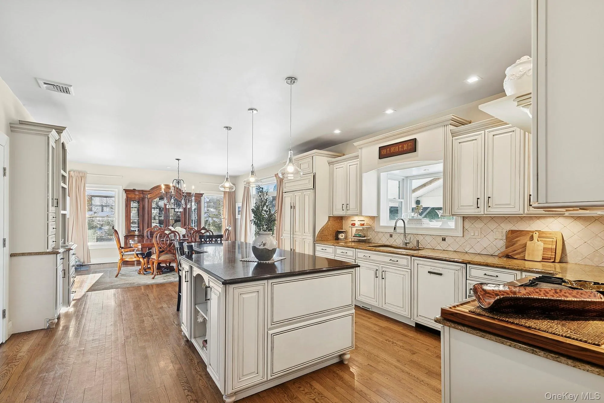 6 Dogwood Street, Southampton, NY, 3 Bedrooms Bedrooms, 8 Rooms Rooms,2 BathroomsBathrooms,Residential,For Rent,Dogwood,0,959603 6 Dogwood Street, Southampton, NY, 3 Bedrooms Bedrooms, 8 Rooms Rooms,2 BathroomsBathrooms,Residential,For Rent,Dogwood,0,959603
