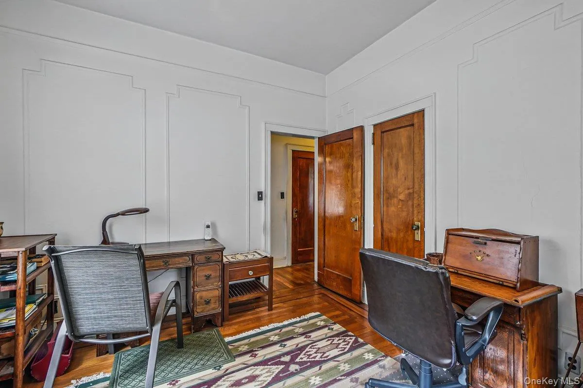 2117 Hazen Street, New York, NY, 3 Bedrooms Bedrooms, 8 Rooms Rooms,2 BathroomsBathrooms,Residential,For Rent,Hazen,0,959618 2117 Hazen Street, New York, NY, 3 Bedrooms Bedrooms, 8 Rooms Rooms,2 BathroomsBathrooms,Residential,For Rent,Hazen,0,959618