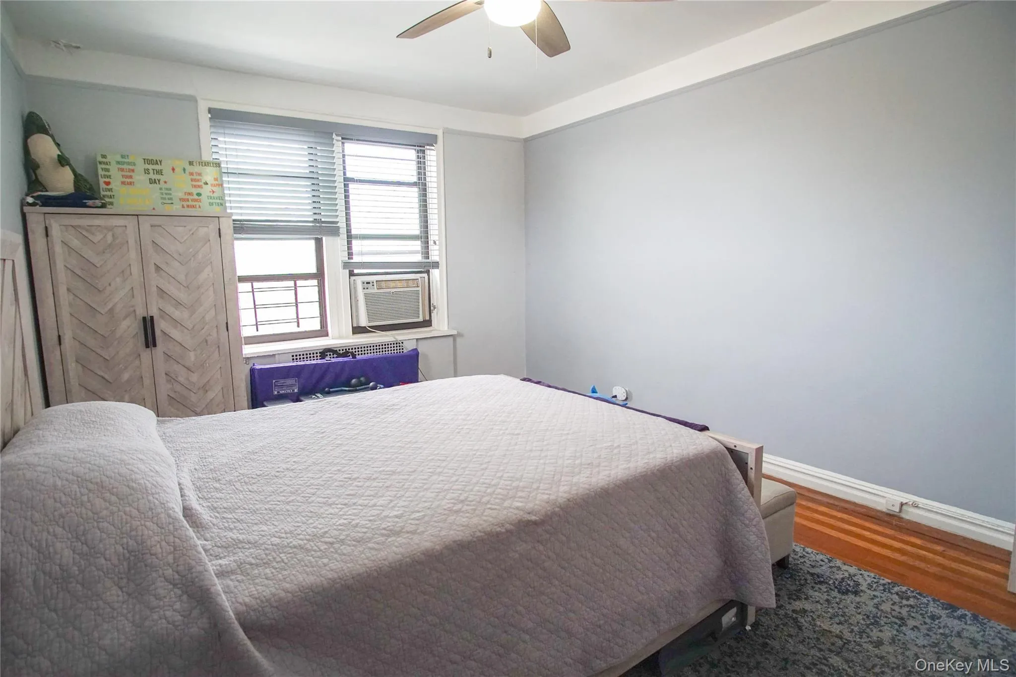 3321 Bruckner Boulevard, New York, NY, 2 Bedrooms Bedrooms, 4 Rooms Rooms,1 BathroomBathrooms,Residential,For Rent,Bruckner,0,959634 3321 Bruckner Boulevard, New York, NY, 2 Bedrooms Bedrooms, 4 Rooms Rooms,1 BathroomBathrooms,Residential,For Rent,Bruckner,0,959634