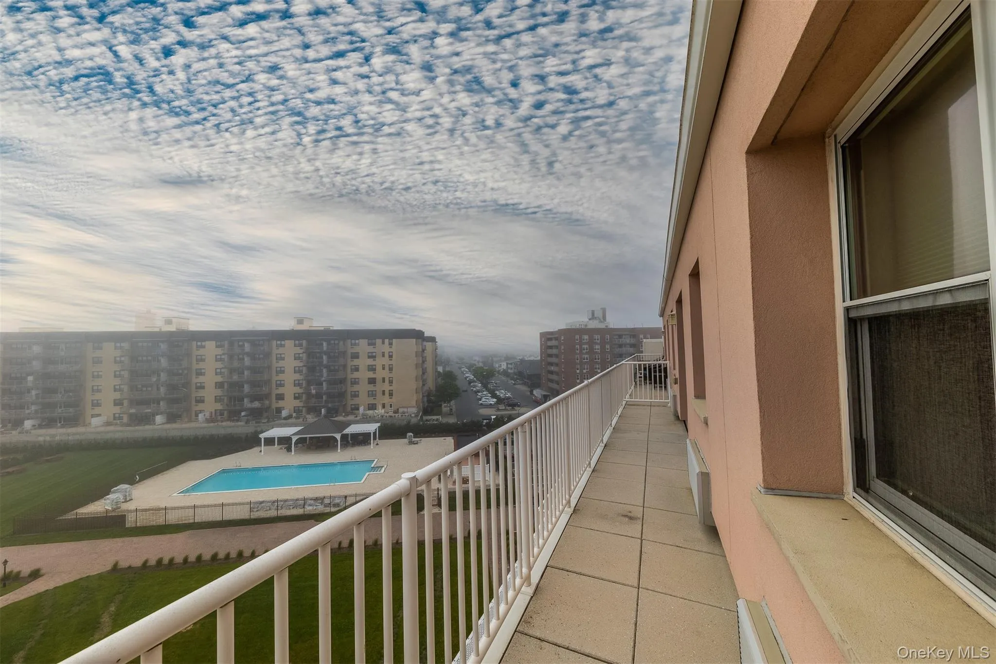 Huge oceanfront terrace Huge oceanfront terrace