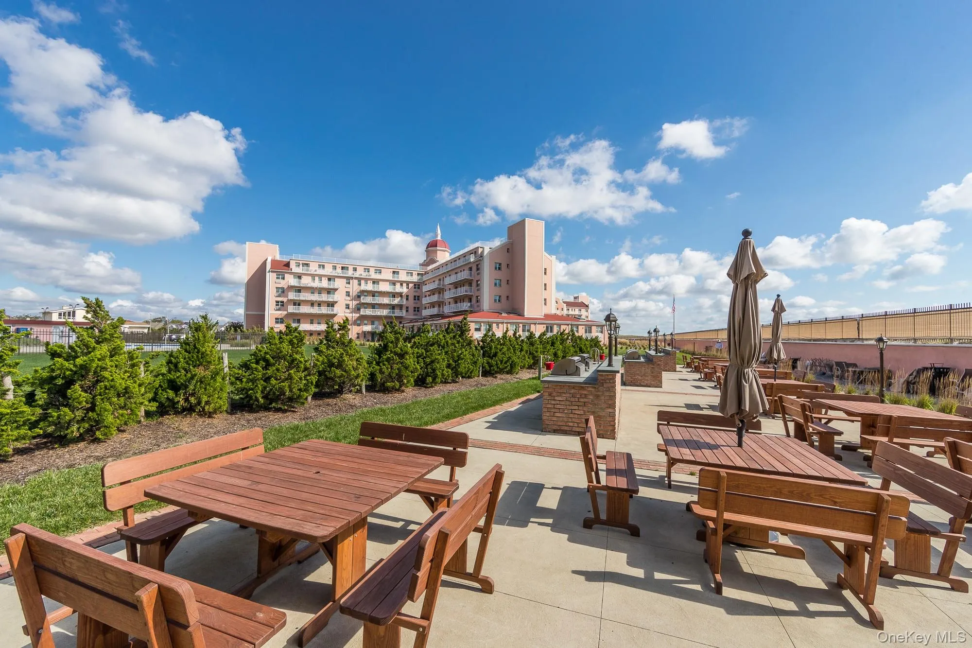 Oceanfront sitting area Oceanfront sitting area