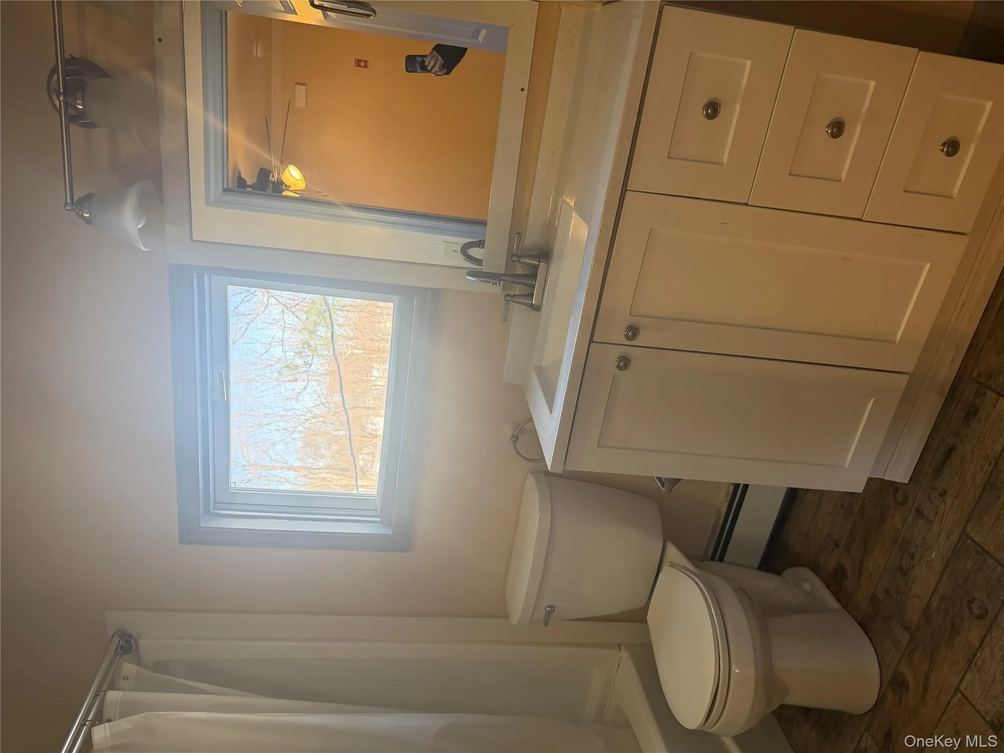 Large window Large window