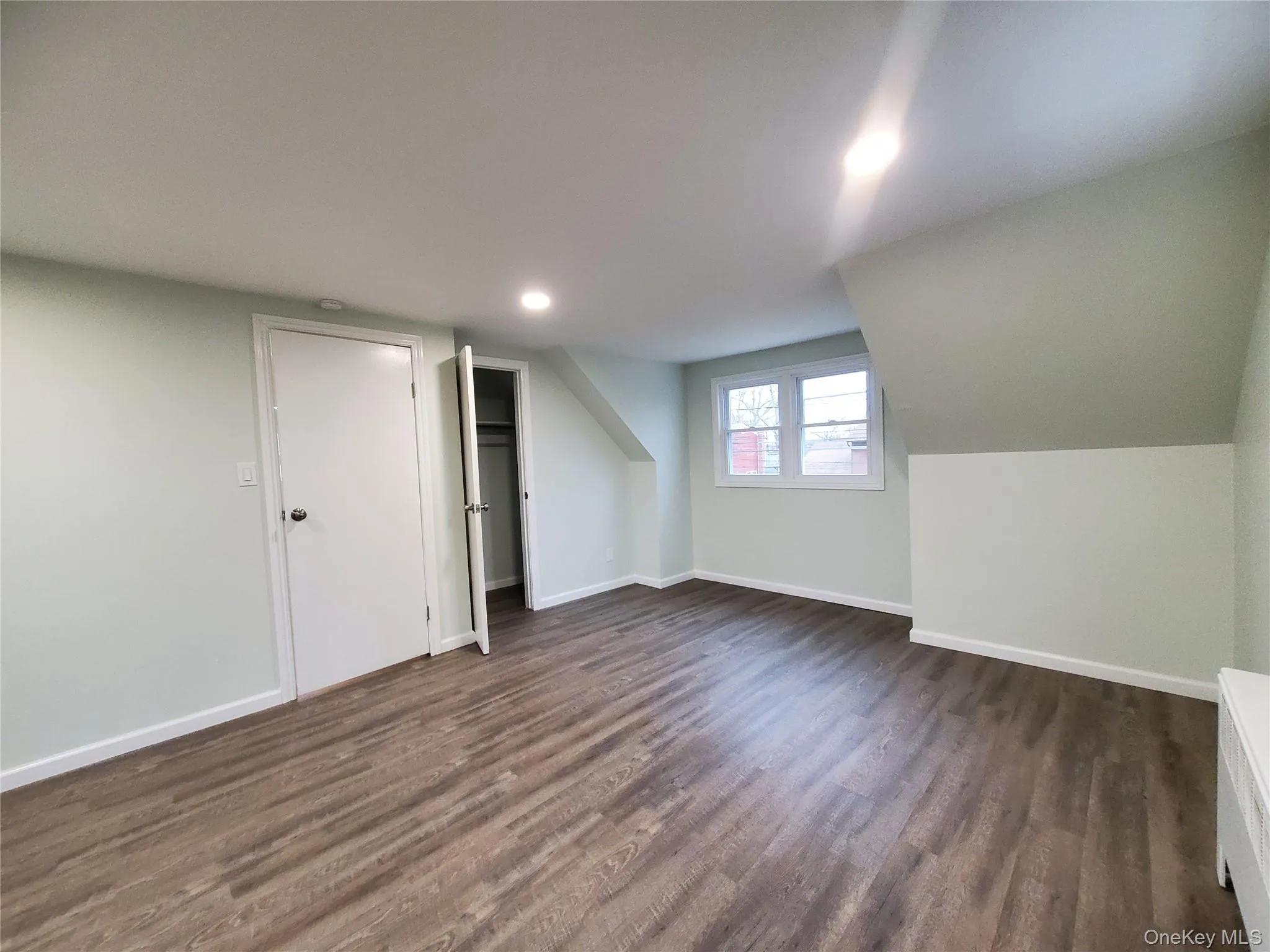 273 South 16th St, Babylon, NY, 1 Bedroom Bedrooms, 3 Rooms Rooms,1 BathroomBathrooms,Residential Lease,For Rent,South 16th St,0,959672 273 South 16th St, Babylon, NY, 1 Bedroom Bedrooms, 3 Rooms Rooms,1 BathroomBathrooms,Residential Lease,For Rent,South 16th St,0,959672