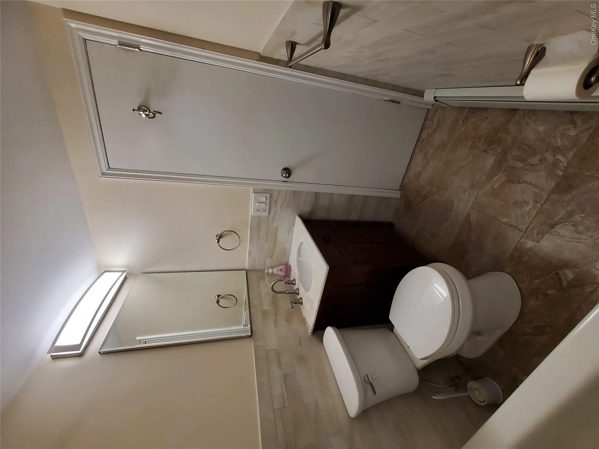 273 South 16th St, Babylon, NY, 1 Bedroom Bedrooms, 3 Rooms Rooms,1 BathroomBathrooms,Residential Lease,For Rent,South 16th St,0,959672 273 South 16th St, Babylon, NY, 1 Bedroom Bedrooms, 3 Rooms Rooms,1 BathroomBathrooms,Residential Lease,For Rent,South 16th St,0,959672