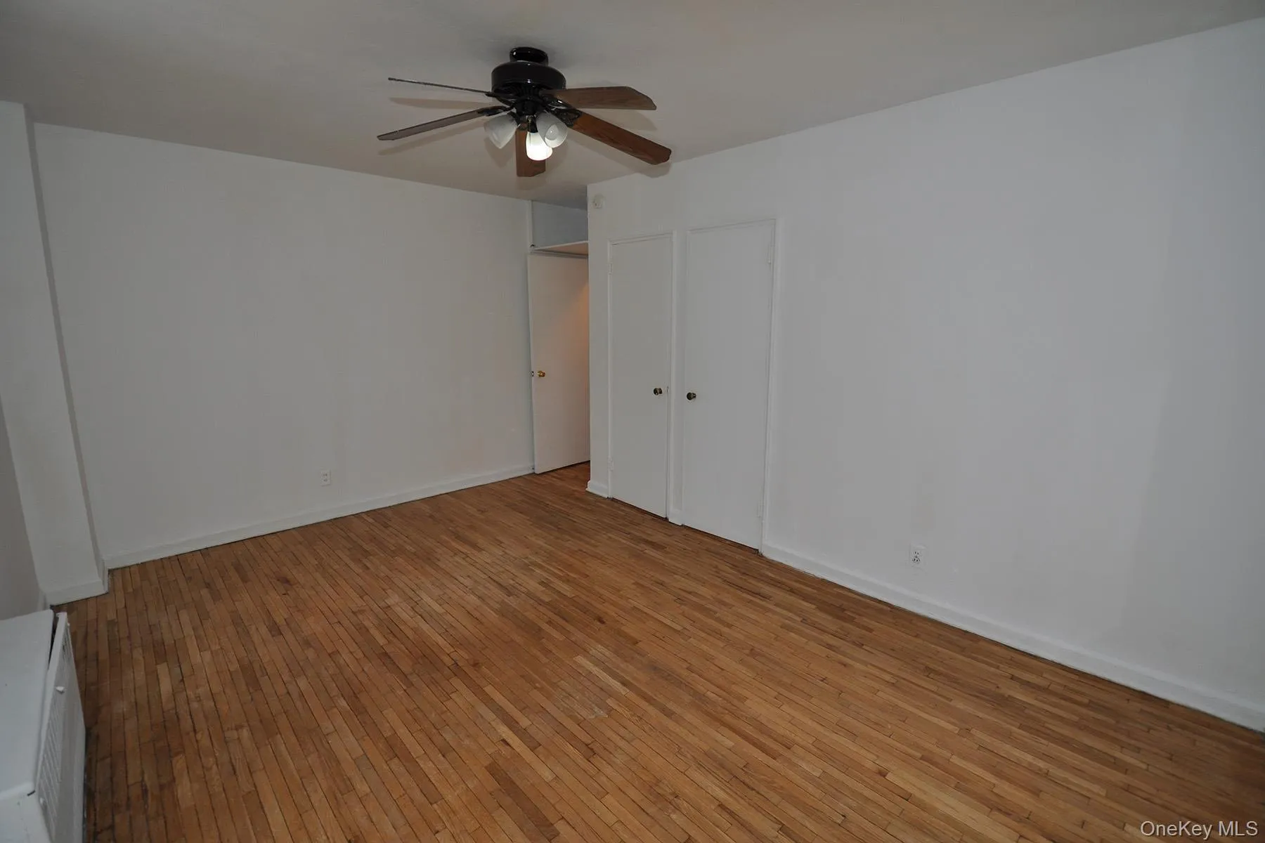 142 Garth Road, Eastchester, NY, 2 Bedrooms Bedrooms, 4 Rooms Rooms,1 BathroomBathrooms,Residential,For Rent,Garth,0,959691 142 Garth Road, Eastchester, NY, 2 Bedrooms Bedrooms, 4 Rooms Rooms,1 BathroomBathrooms,Residential,For Rent,Garth,0,959691
