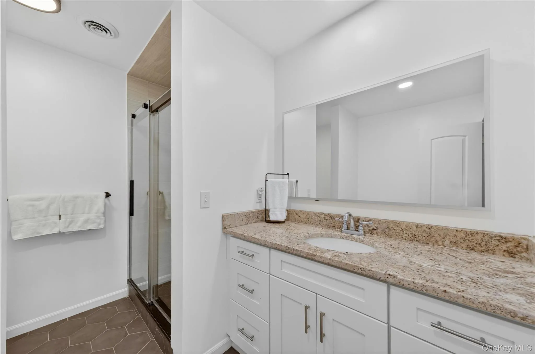 8 Pine Tree Lane, Goshen, NY, 6 Bedrooms Bedrooms, 13 Rooms Rooms,5 BathroomsBathrooms,Residential,For Rent,Pine Tree,0,959693 8 Pine Tree Lane, Goshen, NY, 6 Bedrooms Bedrooms, 13 Rooms Rooms,5 BathroomsBathrooms,Residential,For Rent,Pine Tree,0,959693