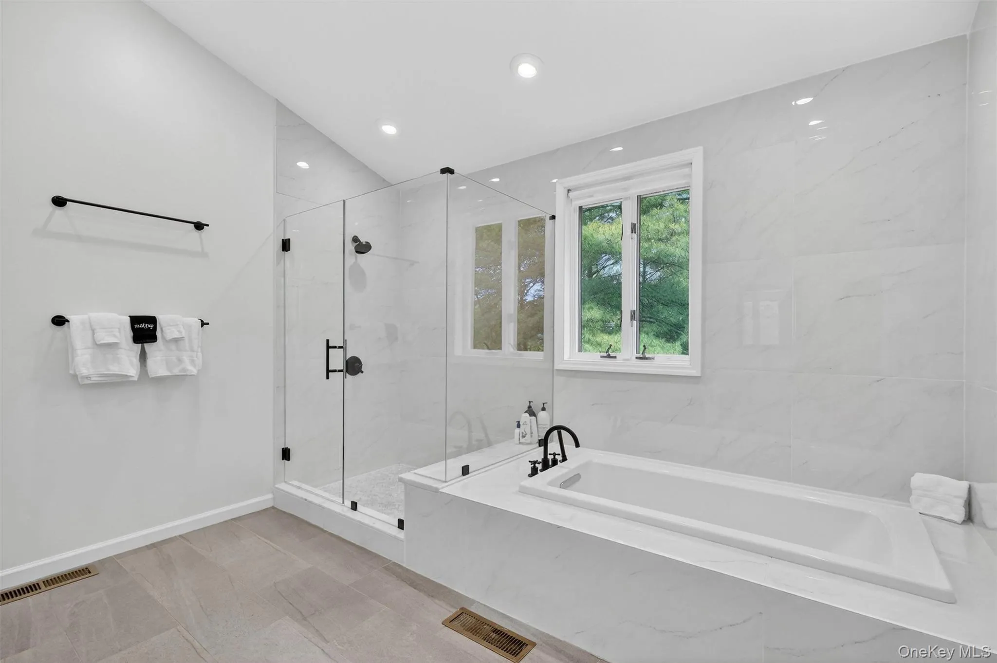 8 Pine Tree Lane, Goshen, NY, 6 Bedrooms Bedrooms, 13 Rooms Rooms,5 BathroomsBathrooms,Residential,For Rent,Pine Tree,0,959693 8 Pine Tree Lane, Goshen, NY, 6 Bedrooms Bedrooms, 13 Rooms Rooms,5 BathroomsBathrooms,Residential,For Rent,Pine Tree,0,959693