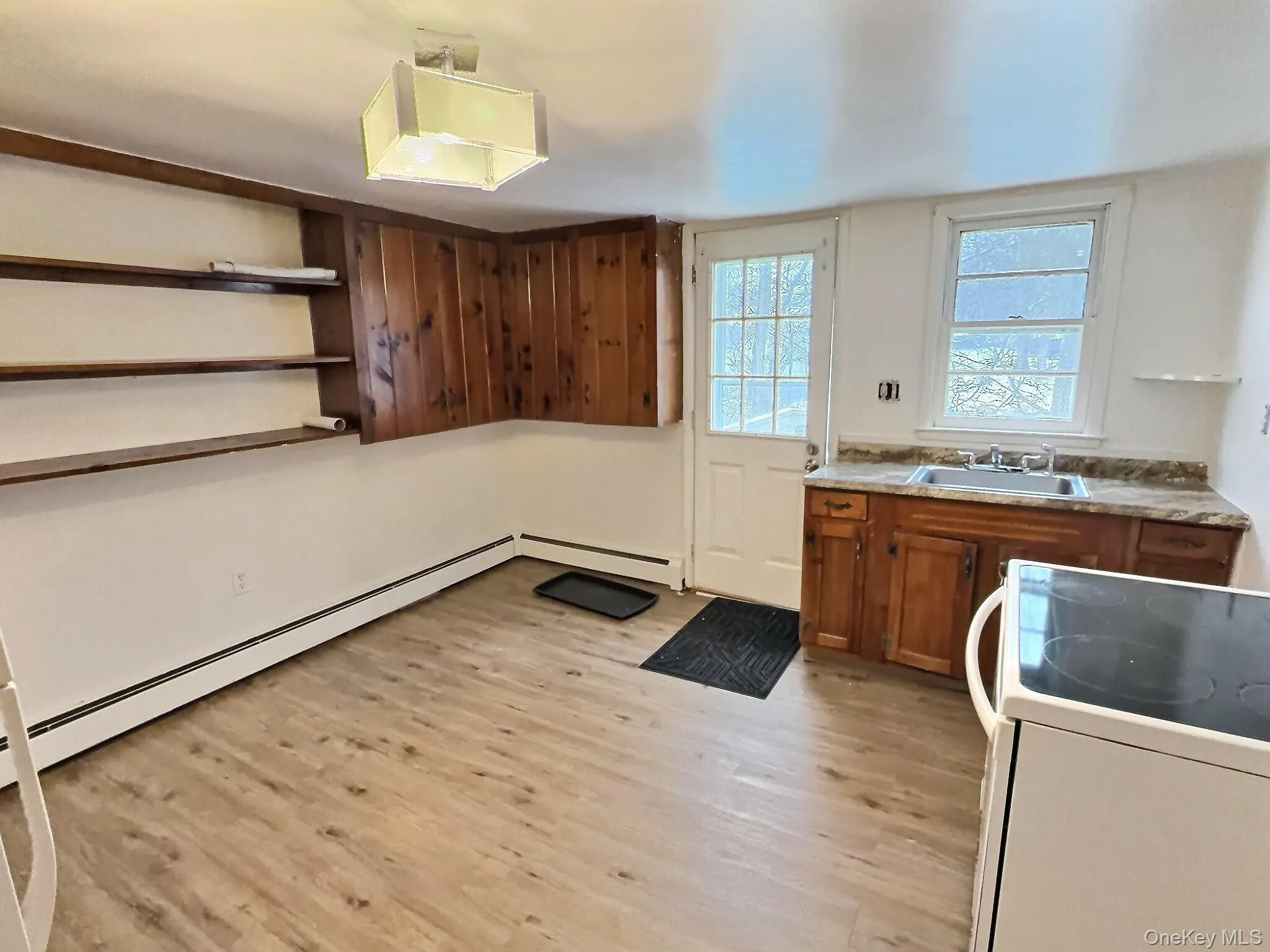 4 Pilgrim Terrace, Poughkeepsie, NY, 1 Bedroom Bedrooms, 3 Rooms Rooms,1 BathroomBathrooms,Residential Lease,For Rent,Pilgrim,0,959696 4 Pilgrim Terrace, Poughkeepsie, NY, 1 Bedroom Bedrooms, 3 Rooms Rooms,1 BathroomBathrooms,Residential Lease,For Rent,Pilgrim,0,959696