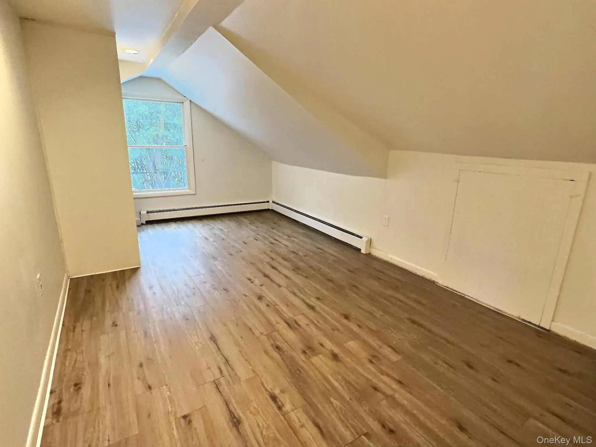 4 Pilgrim Terrace, Poughkeepsie, NY, 1 Bedroom Bedrooms, 3 Rooms Rooms,1 BathroomBathrooms,Residential Lease,For Rent,Pilgrim,0,959696 4 Pilgrim Terrace, Poughkeepsie, NY, 1 Bedroom Bedrooms, 3 Rooms Rooms,1 BathroomBathrooms,Residential Lease,For Rent,Pilgrim,0,959696