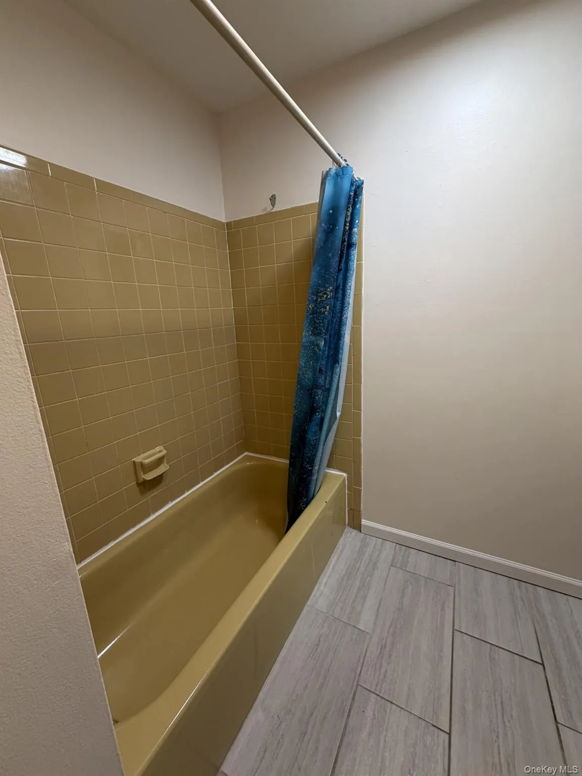7 Ivy Court, Fishkill, NY, 1 Bedroom Bedrooms, 5 Rooms Rooms,1 BathroomBathrooms,Residential Lease,For Rent,Ivy,0,959701 7 Ivy Court, Fishkill, NY, 1 Bedroom Bedrooms, 5 Rooms Rooms,1 BathroomBathrooms,Residential Lease,For Rent,Ivy,0,959701